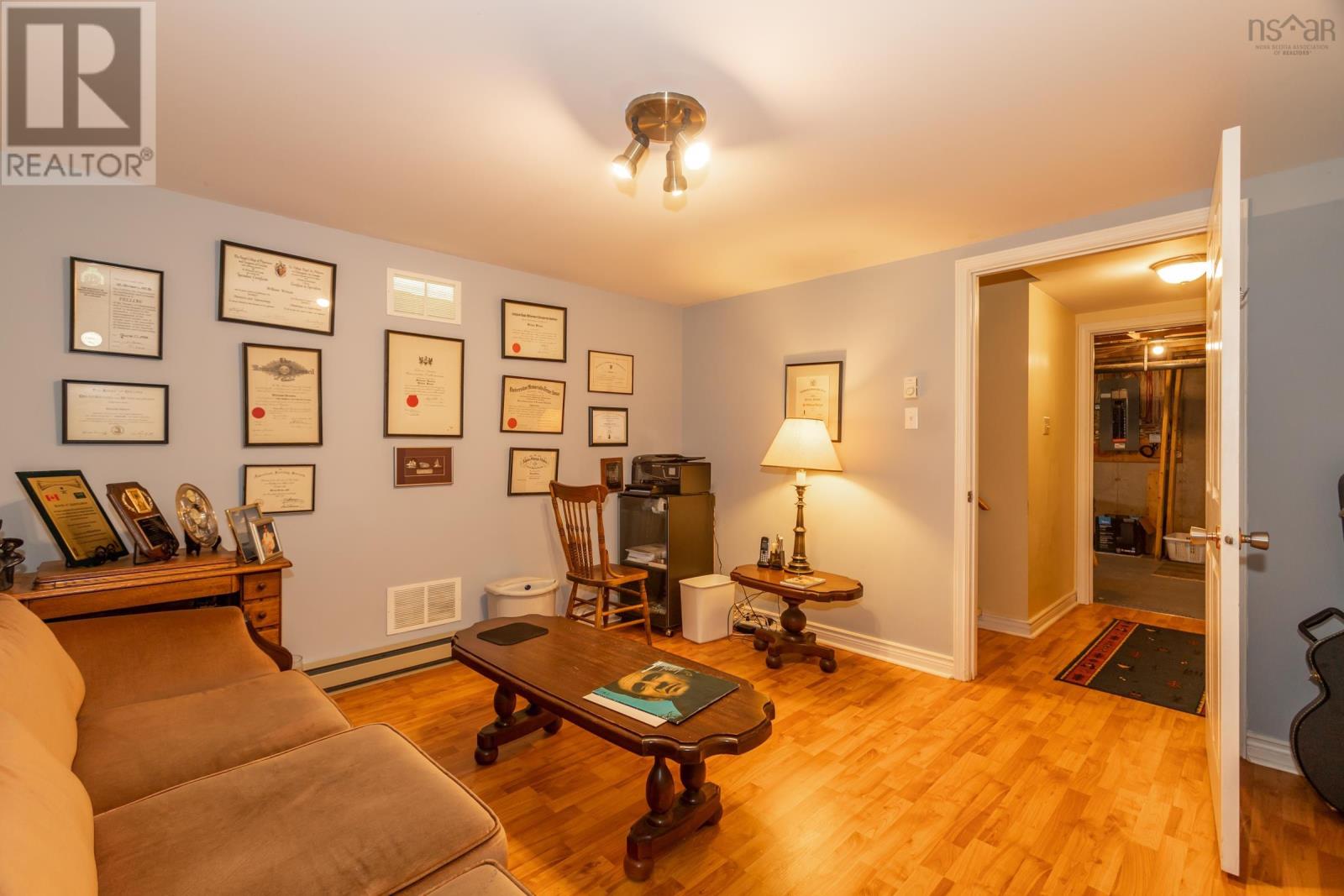 For sale 40 North Street, Granville Ferry, Nova Scotia B0S1A0