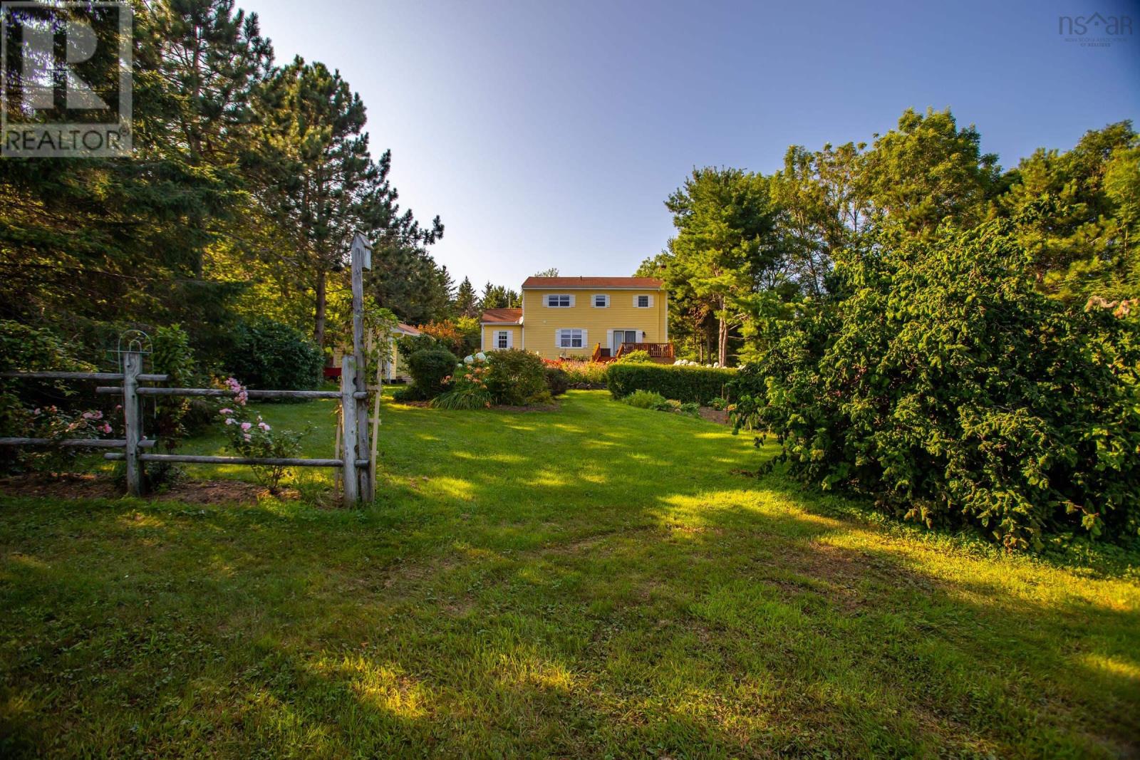 For sale 40 North Street, Granville Ferry, Nova Scotia B0S1A0