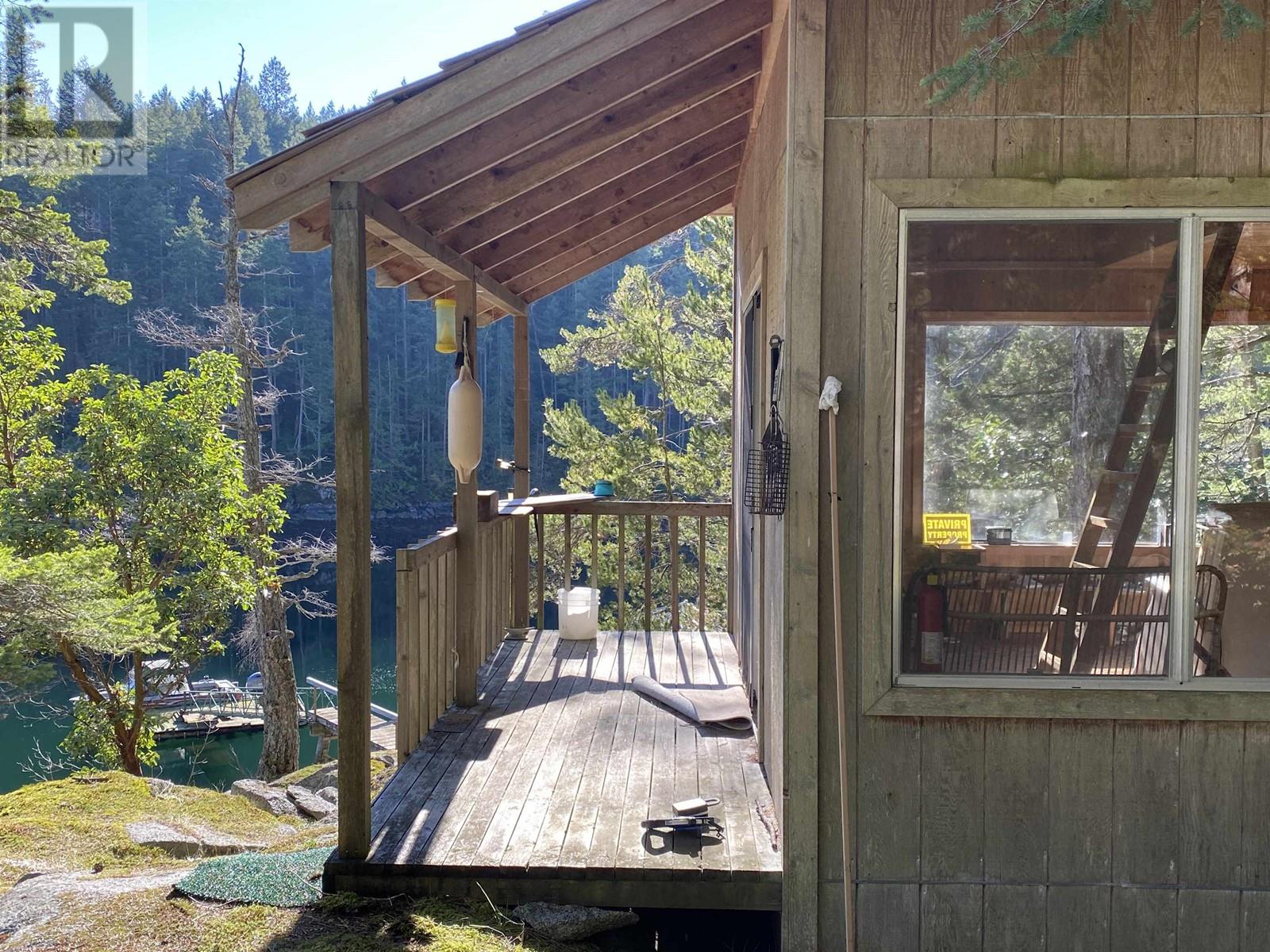 For sale LOT C NELSON ISLAND, Nelson Island, British Columbia V0V0V0