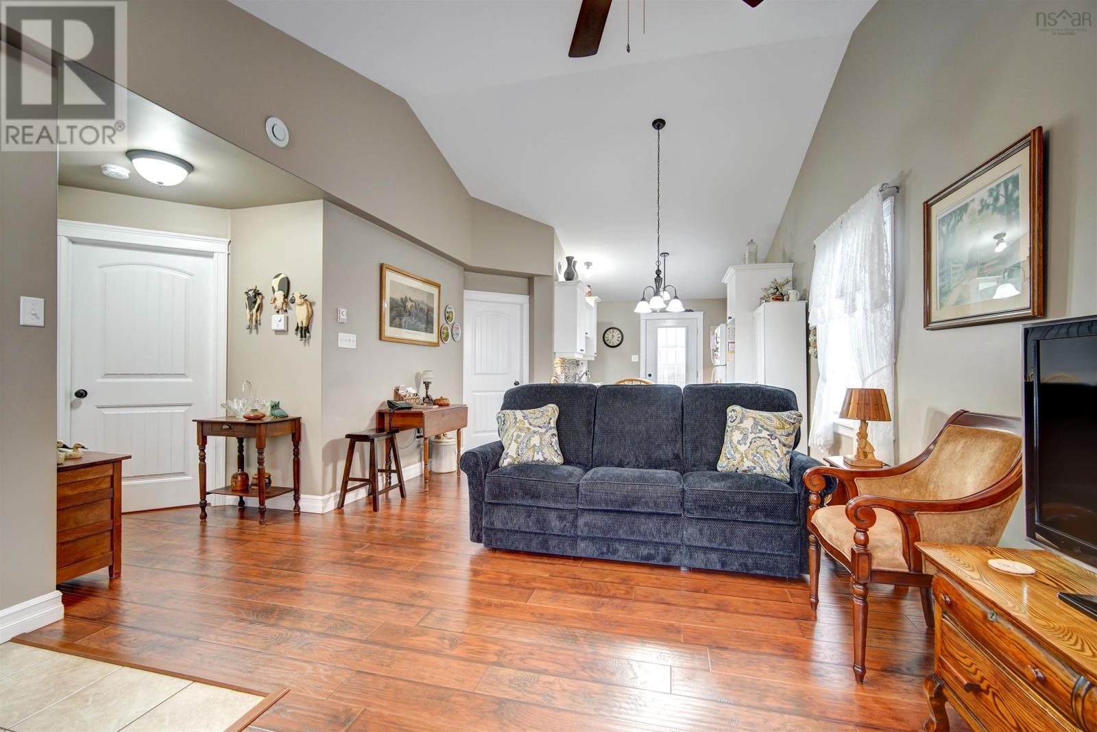 For sale 13 & 25 Lefrense Lane, Lantz, Nova Scotia B2S1T5 202322173 REALTOR.ca