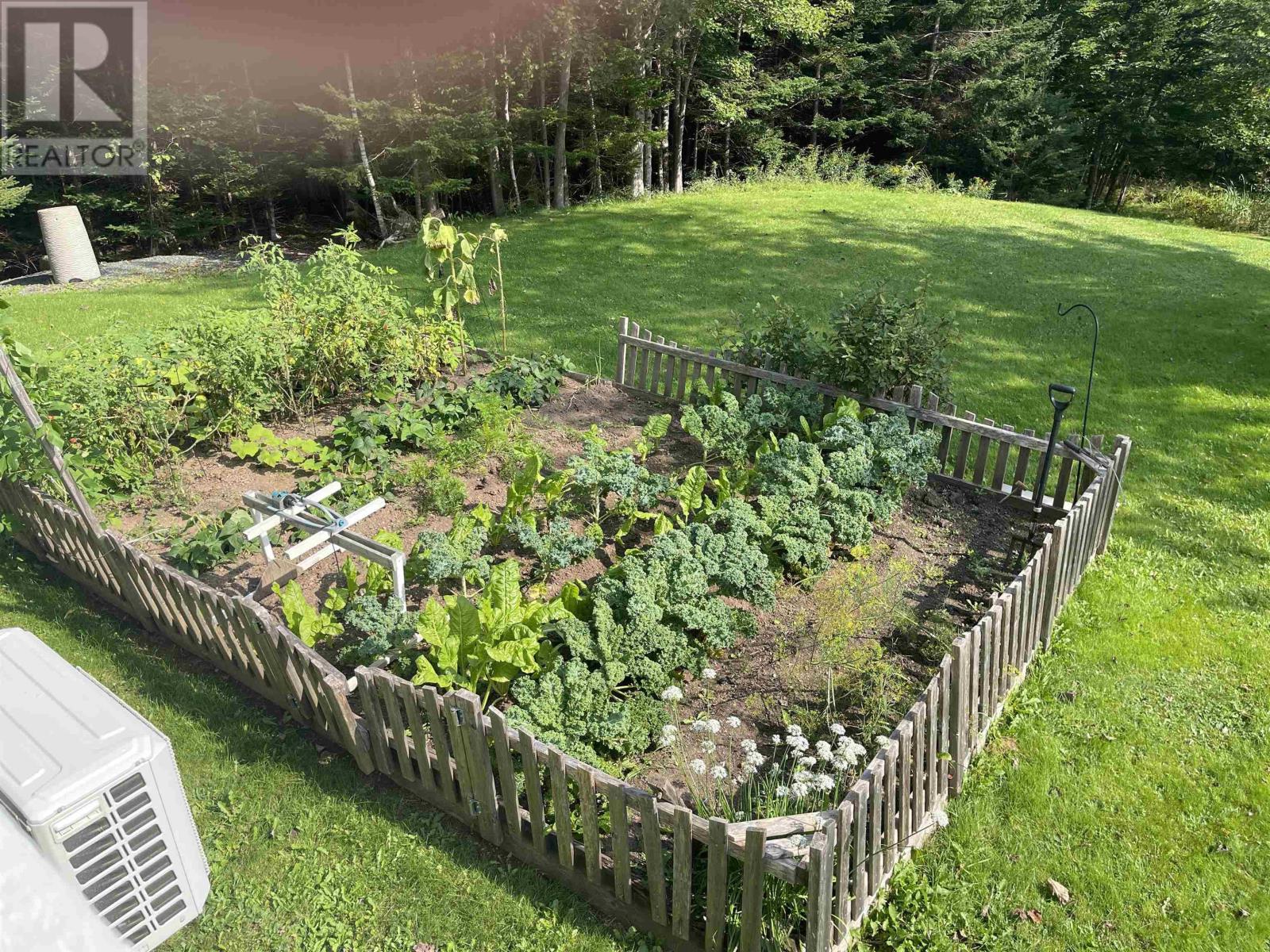 For sale 27 Michelle Drive, Lawrencetown, Nova Scotia B2Z1E5