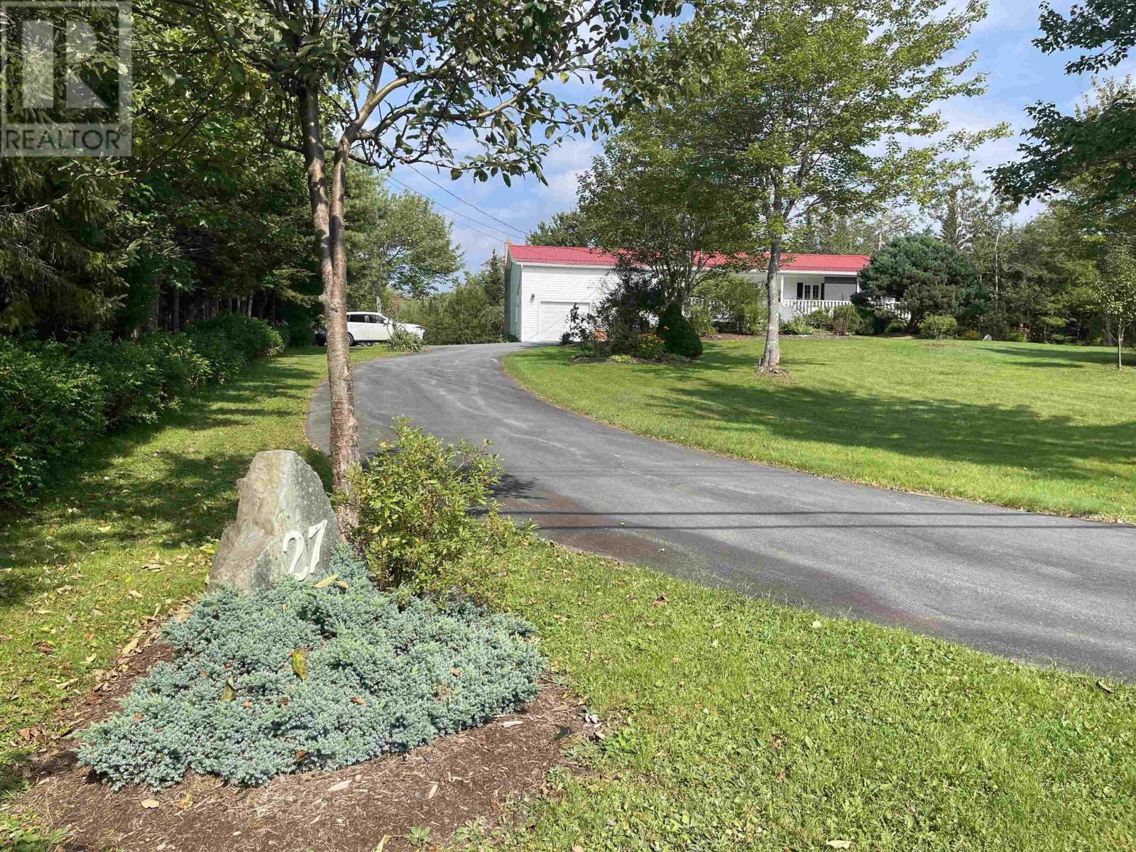 For sale 27 Michelle Drive, Lawrencetown, Nova Scotia B2Z1E5