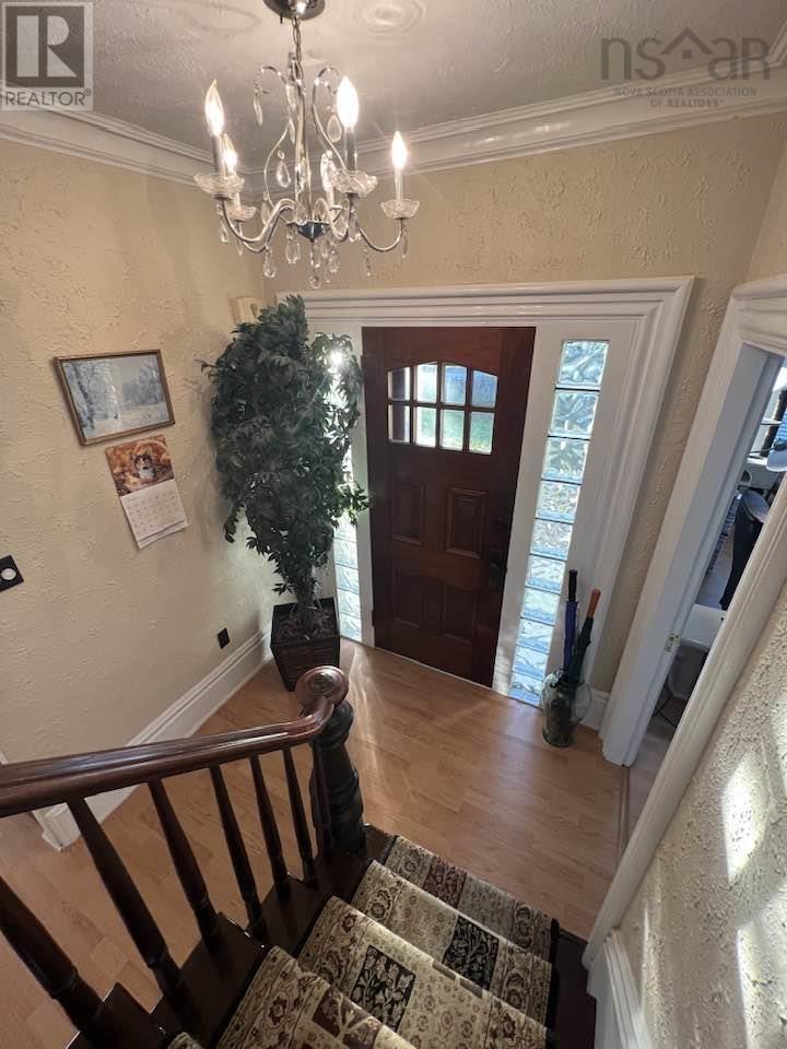 For sale 395 Pleasant Street, Yarmouth, Nova Scotia B5A3P5 202323248