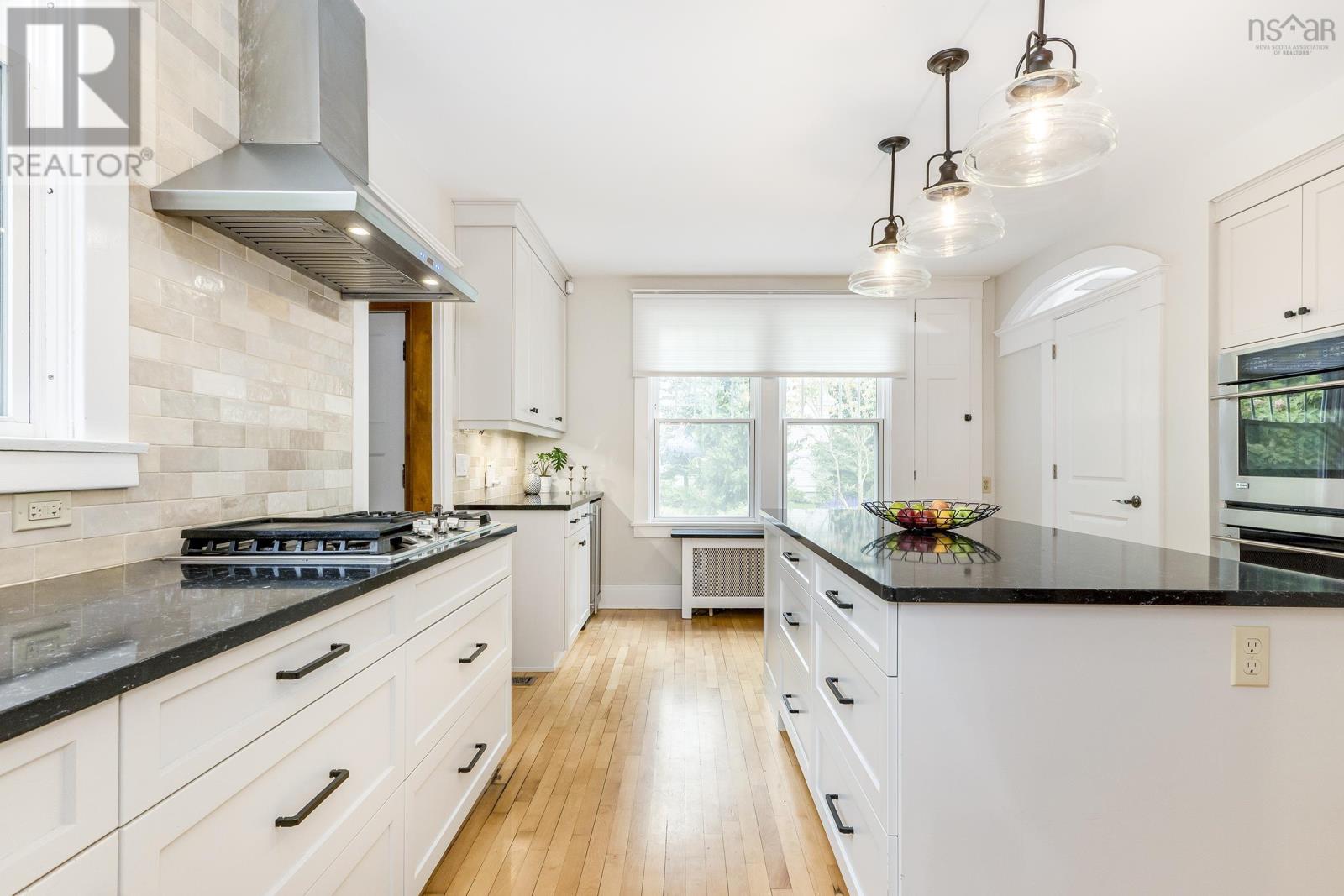 For sale 580 Main Street, Wolfville, Nova Scotia B4P1E6 202320863