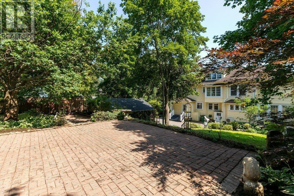 For sale 580 Main Street, Wolfville, Nova Scotia B4P1E6 202320863 REALTOR.ca