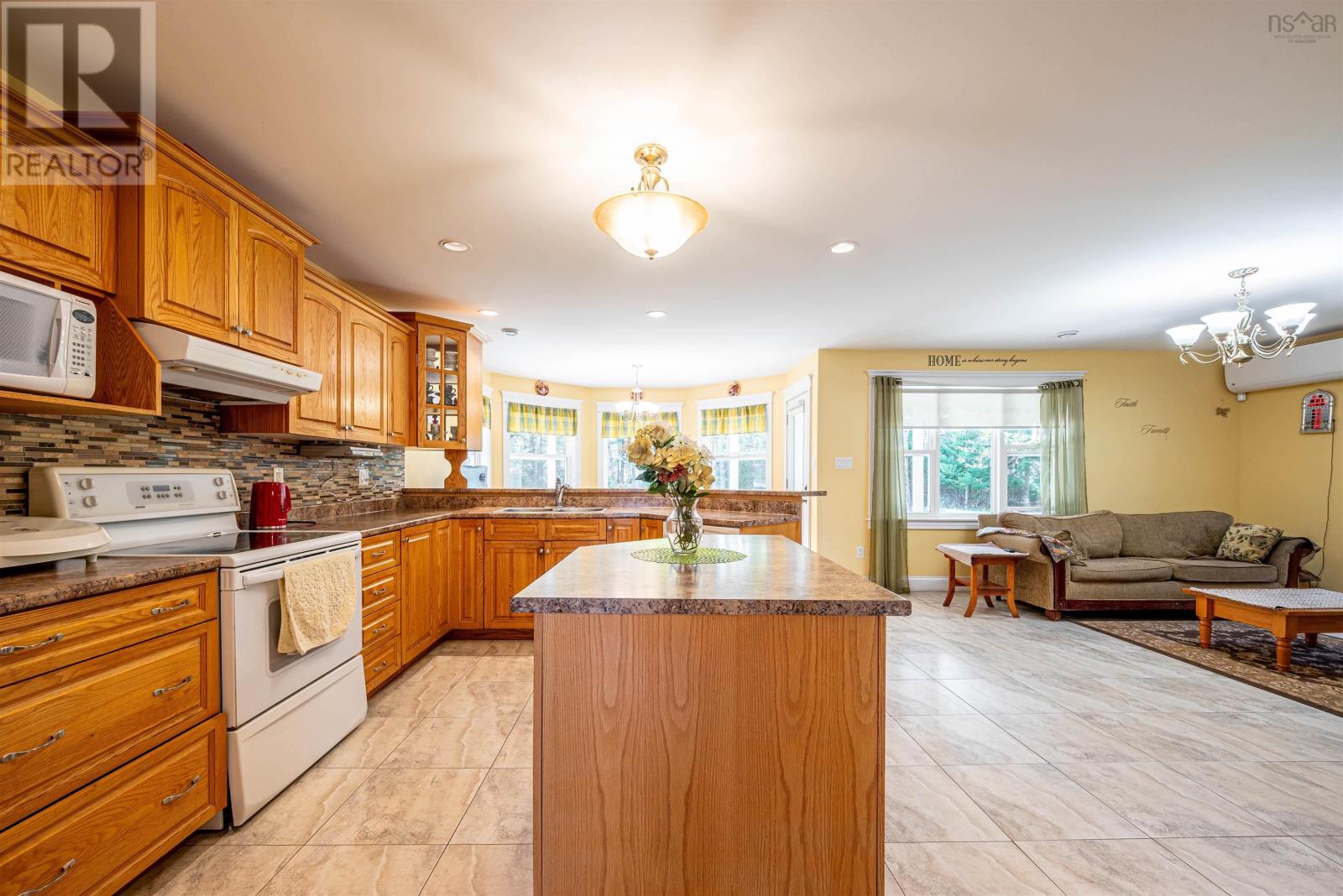 For sale 10 Salto Drive, Lucasville, Nova Scotia B4B1R7 202321877