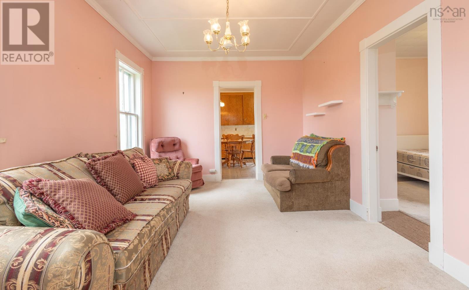 For sale 21 Sams Road, West Pubnico, Nova Scotia B0W3S0 202320154