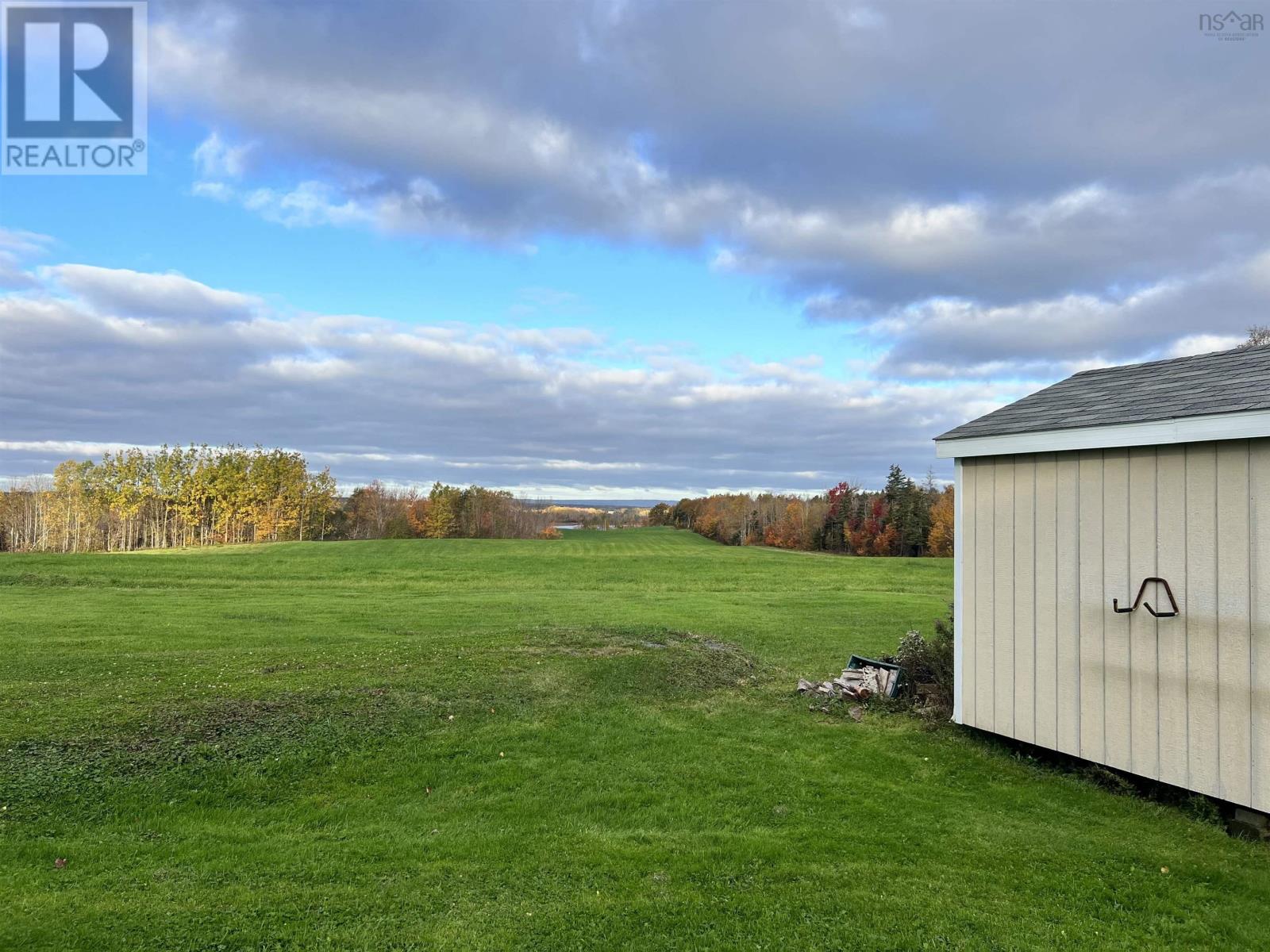 For sale 237 Summerside Road, Summerside, Nova Scotia B0H1R0