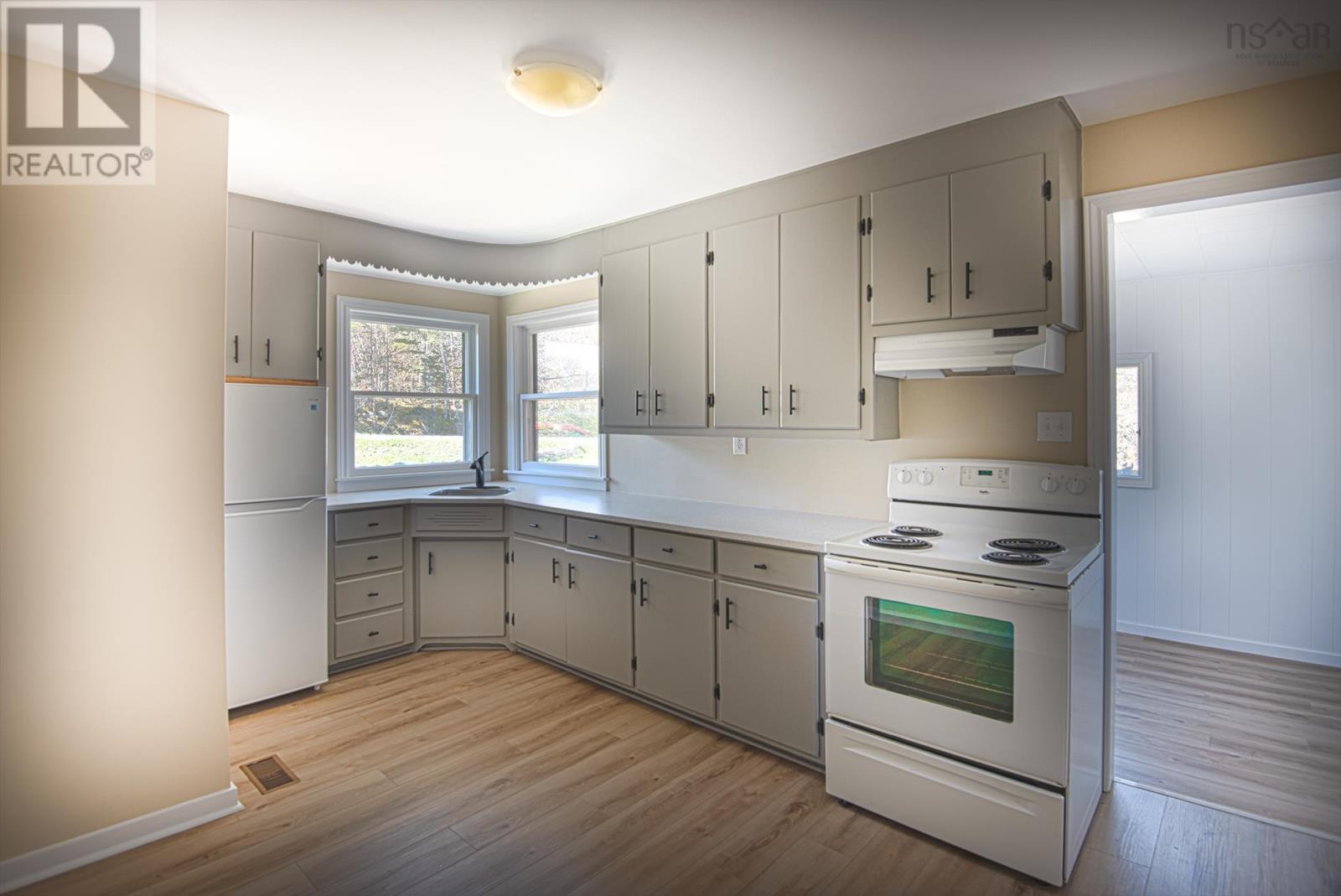 For sale 58 Faulkner Crescent, Jeddore, Nova Scotia B0J1P0 202323744