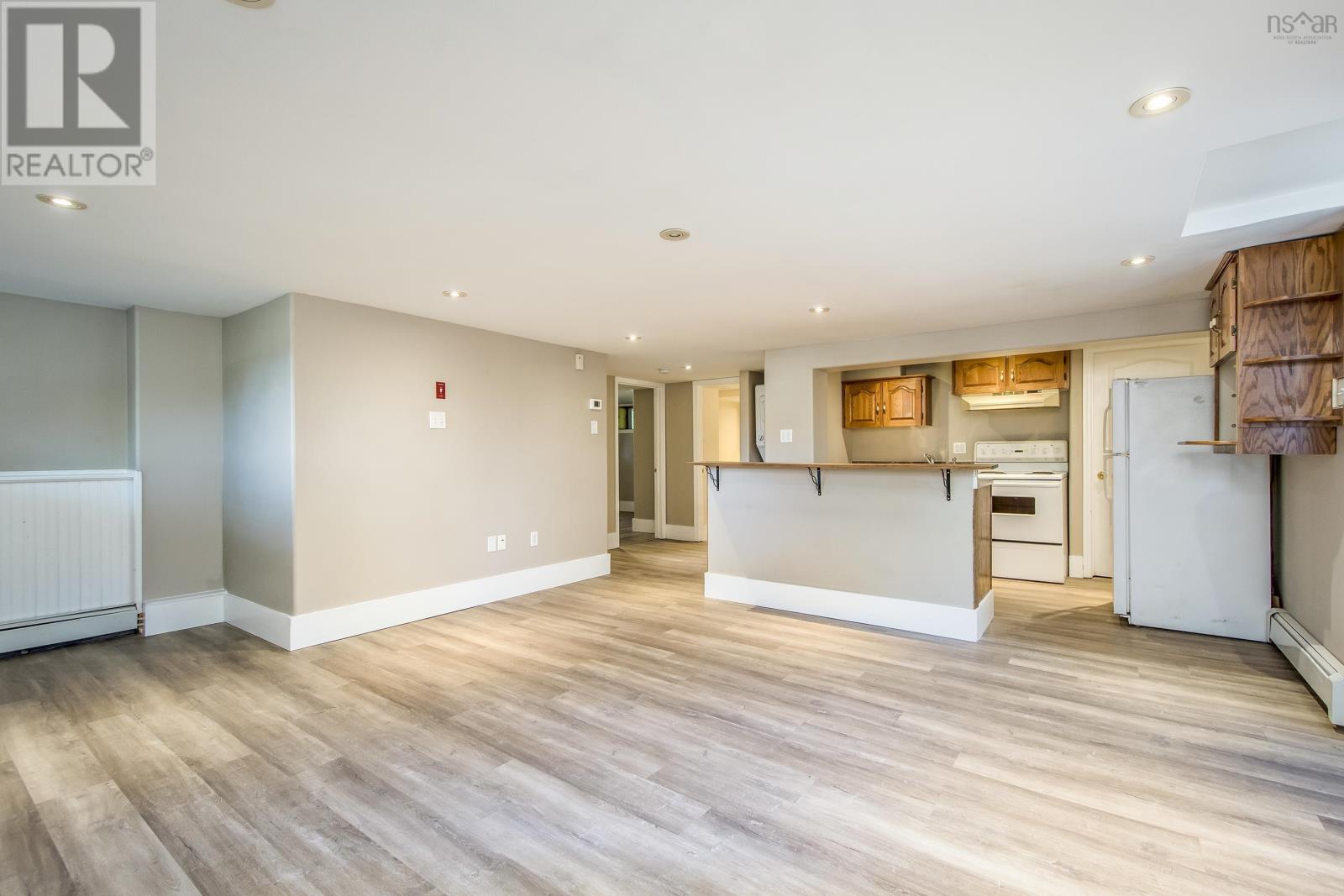 For sale 11 Holland Road, Fletchers Lake, Nova Scotia B2T1J3