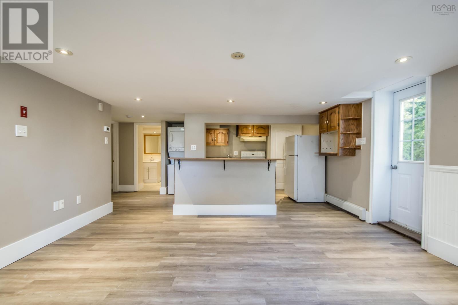 For sale 11 Holland Road, Fletchers Lake, Nova Scotia B2T1J3