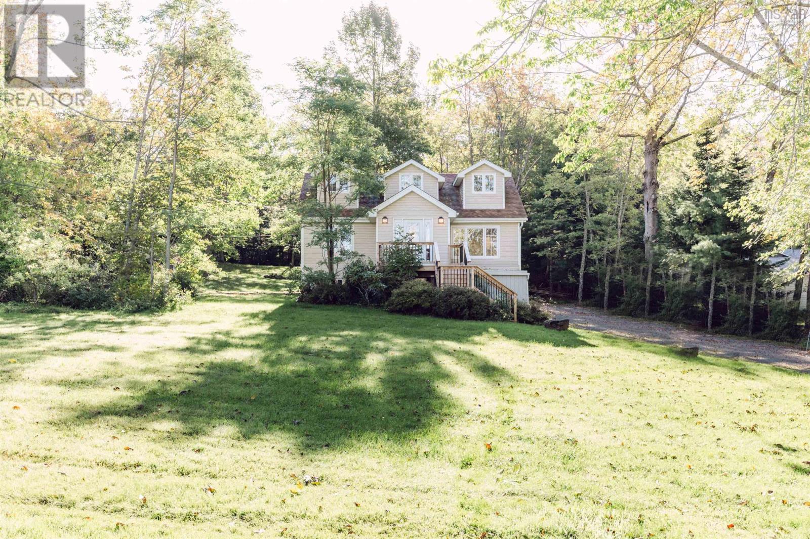 For sale 11 Holland Road, Fletchers Lake, Nova Scotia B2T1J3