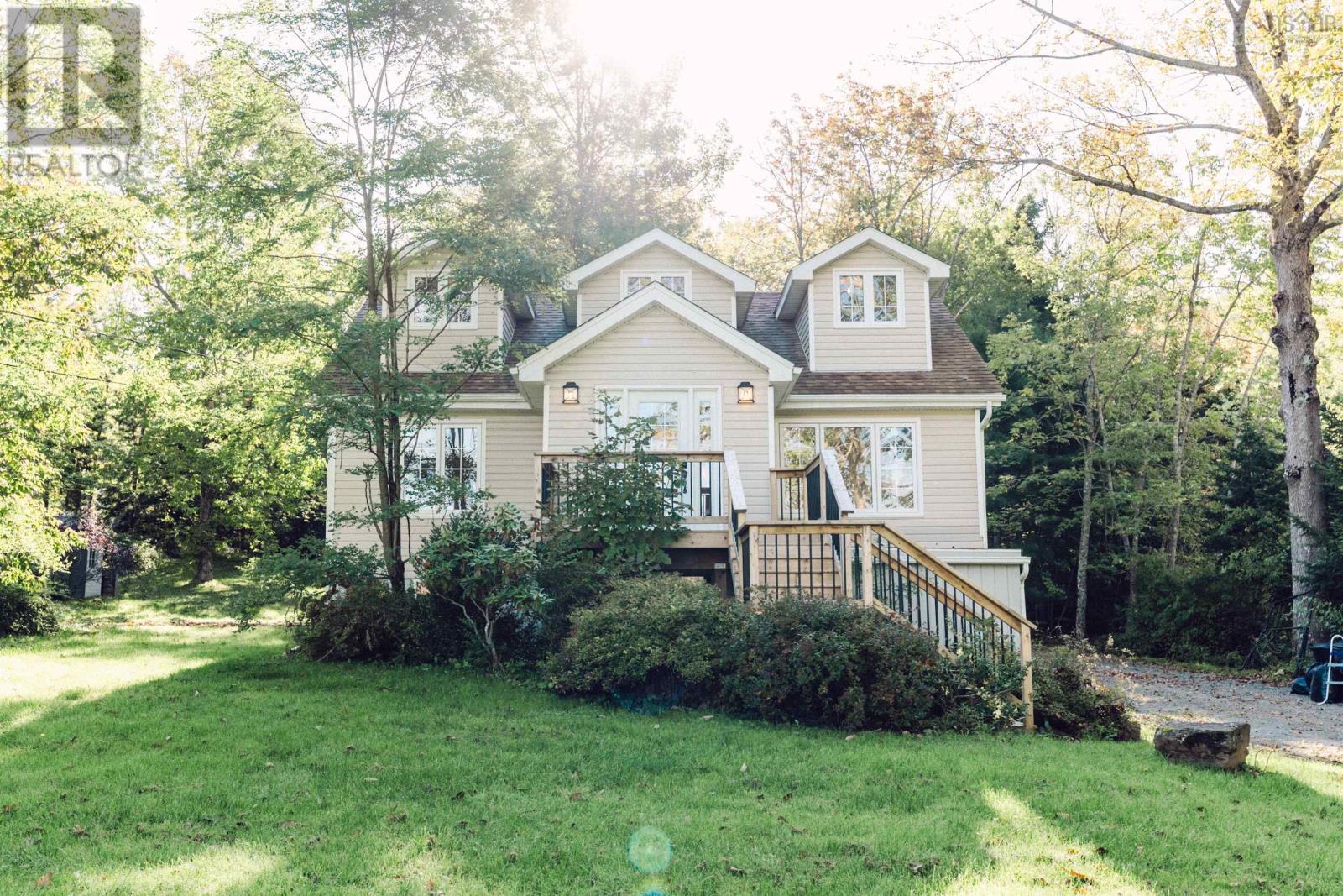 For sale 11 Holland Road, Fletchers Lake, Nova Scotia B2T1J3