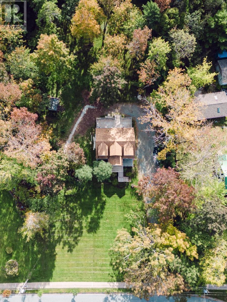 For sale 11 Holland Road, Fletchers Lake, Nova Scotia B2T1J3