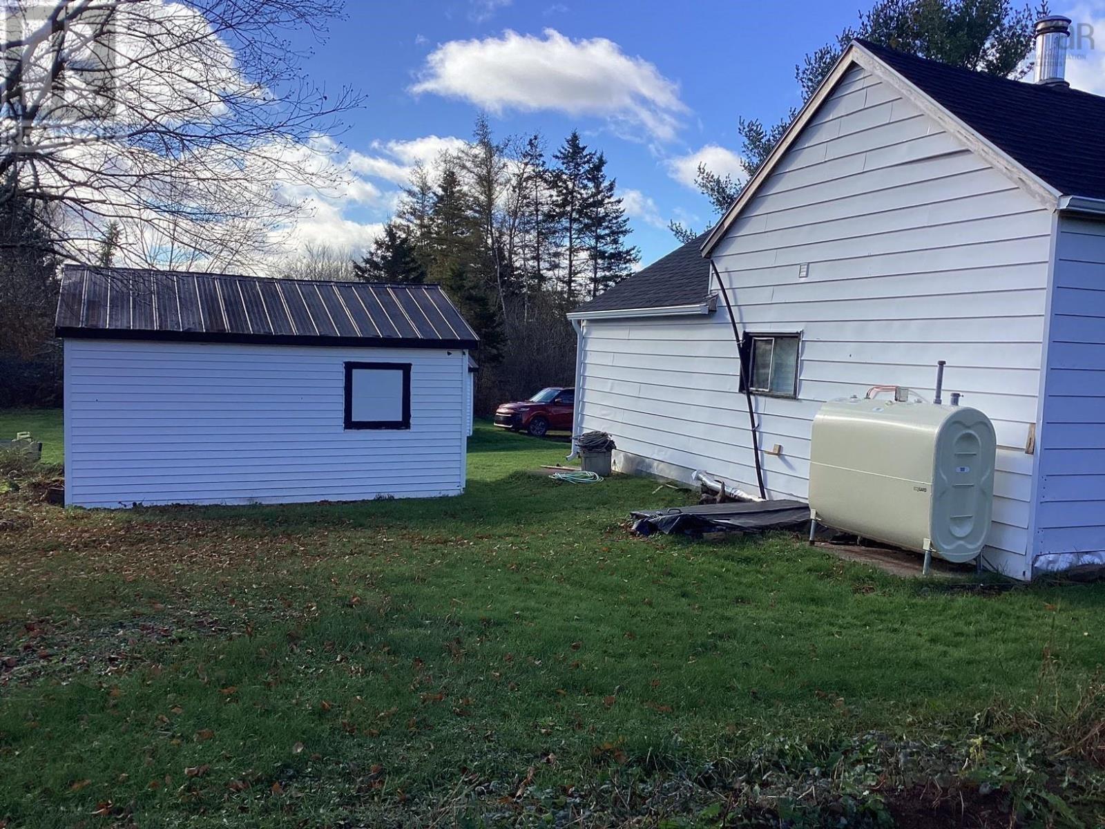 For sale 1602 Belmont Road, Belmont, Nova Scotia B0M1G0 202316250