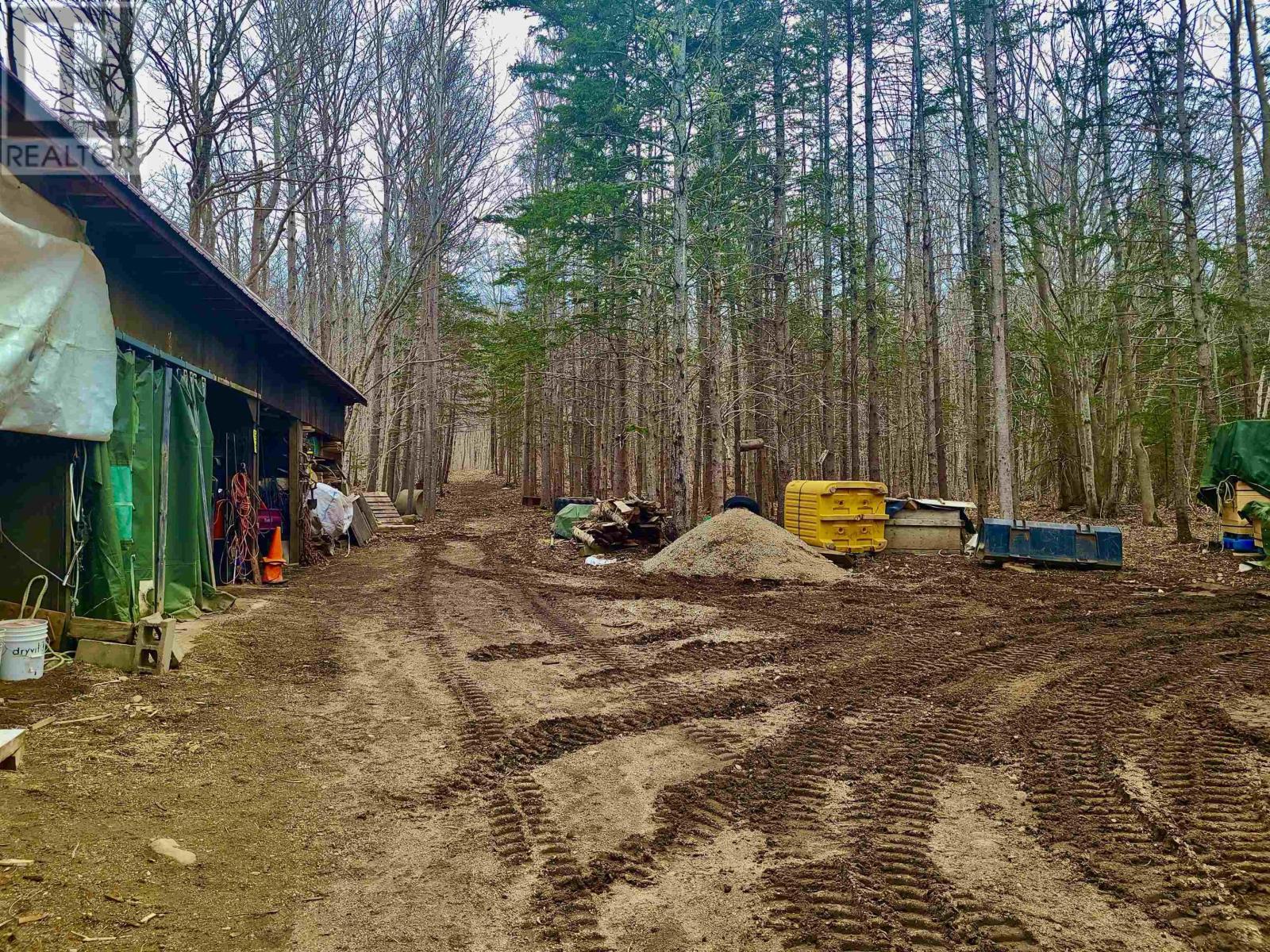 For sale 7912 Shore Road W, Hampton, Nova Scotia B0S1L0 202305581