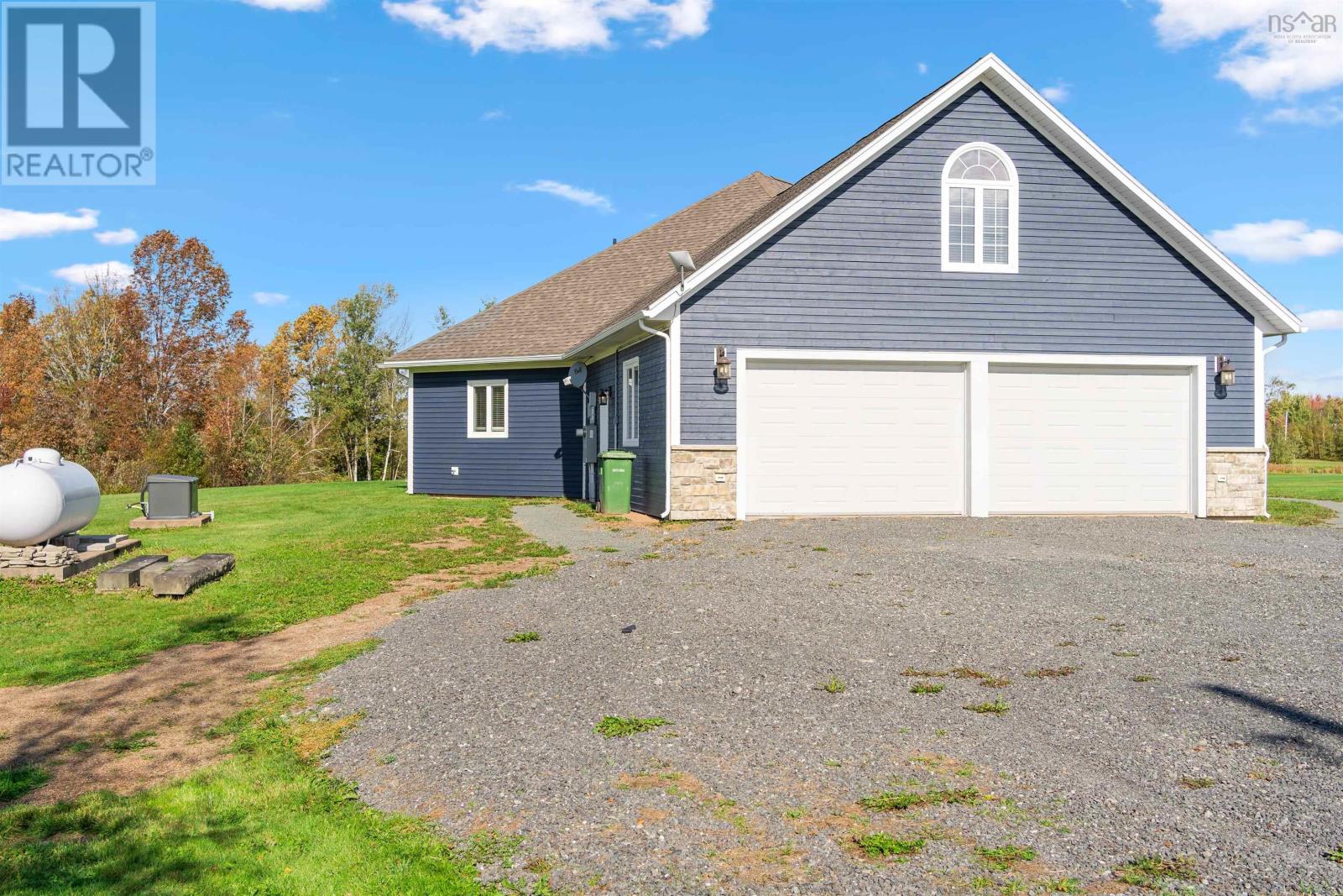 For sale 44 Holmes Lane, Hamilton Road, Nova Scotia B0K2A0 202321889