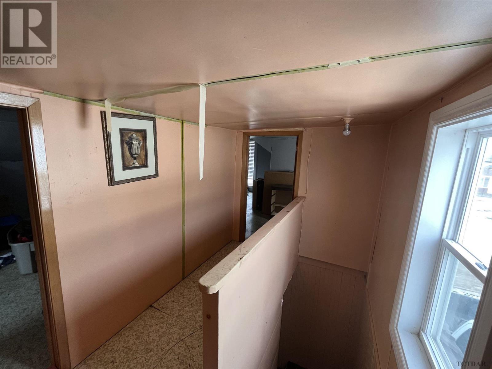 For sale 210 Main ST, Smooth Rock Falls, Ontario P0L2B0 TM232206