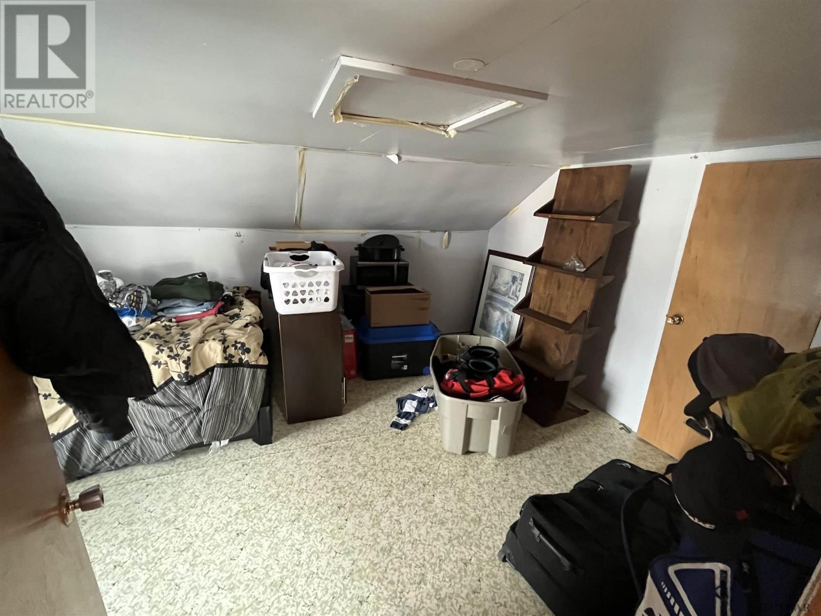 For sale 210 Main ST, Smooth Rock Falls, Ontario P0L2B0 TM232206