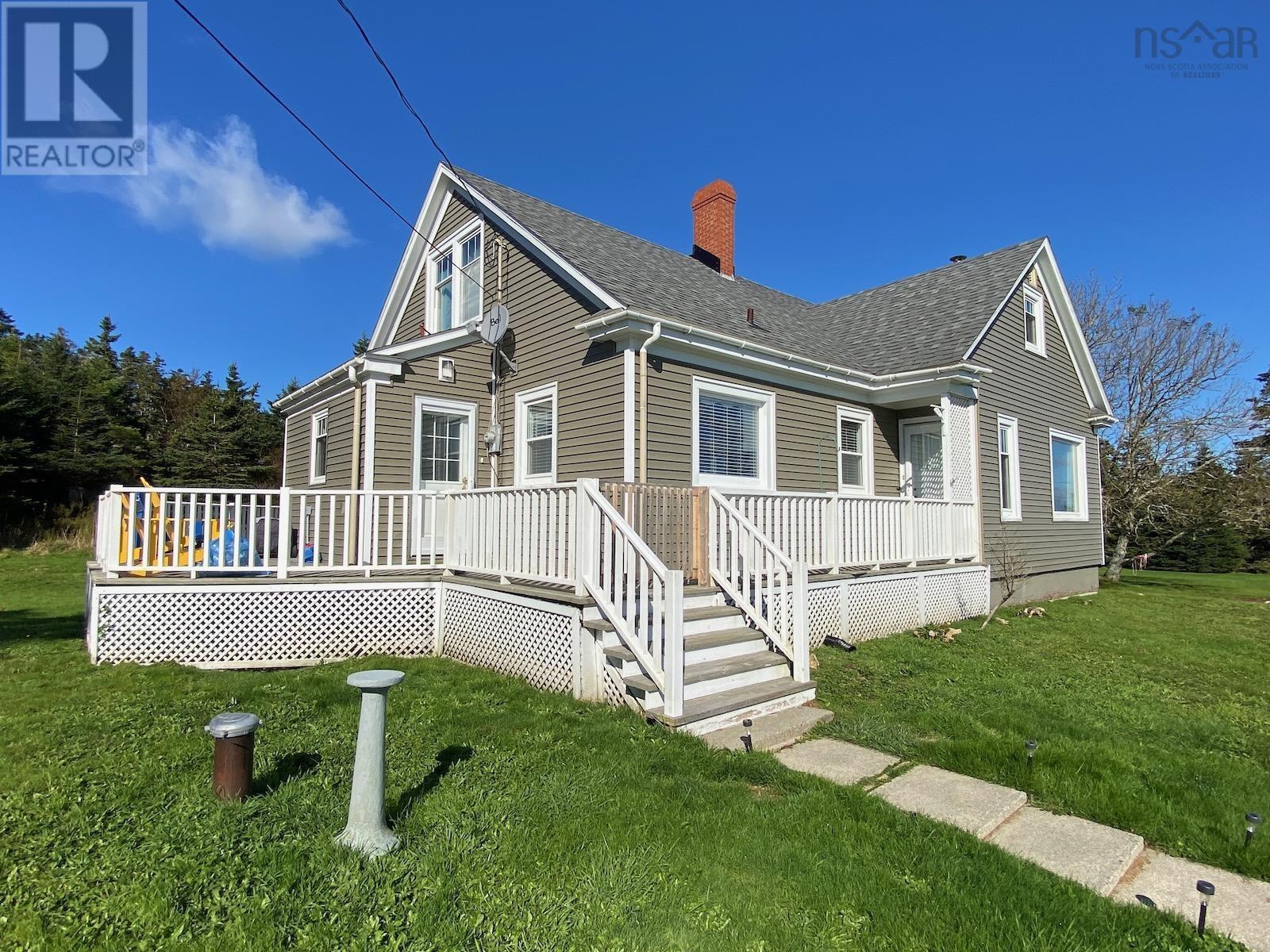 14 Sweeney Lane, Cape Forchu, Nova Scotia B5A5G7 REALTOR.ca