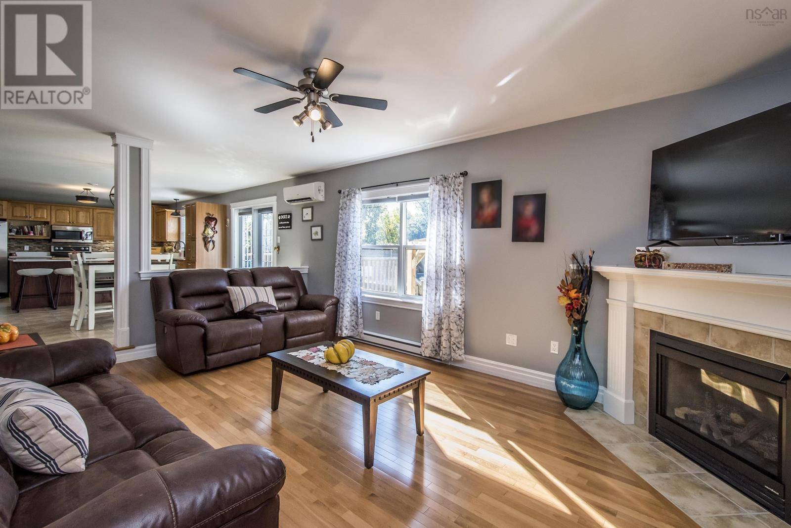 For sale 32 Talon Drive, North Kentville, Nova Scotia B4N0A9