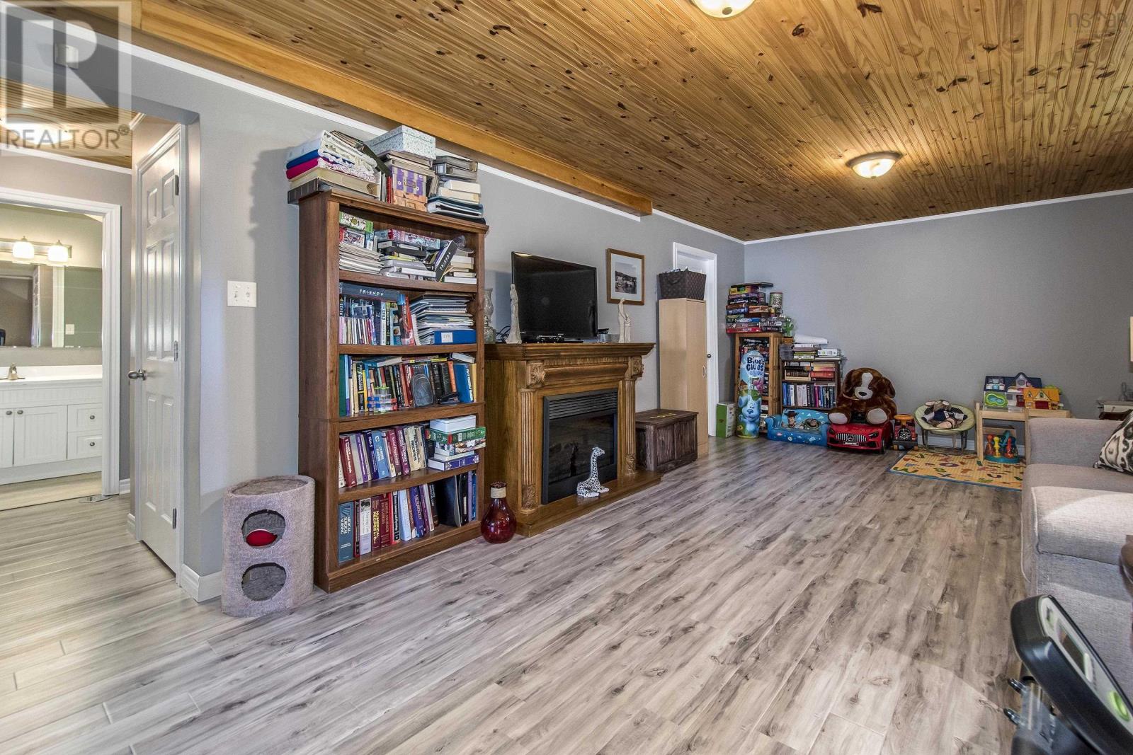 For sale 32 Talon Drive, North Kentville, Nova Scotia B4N0A9