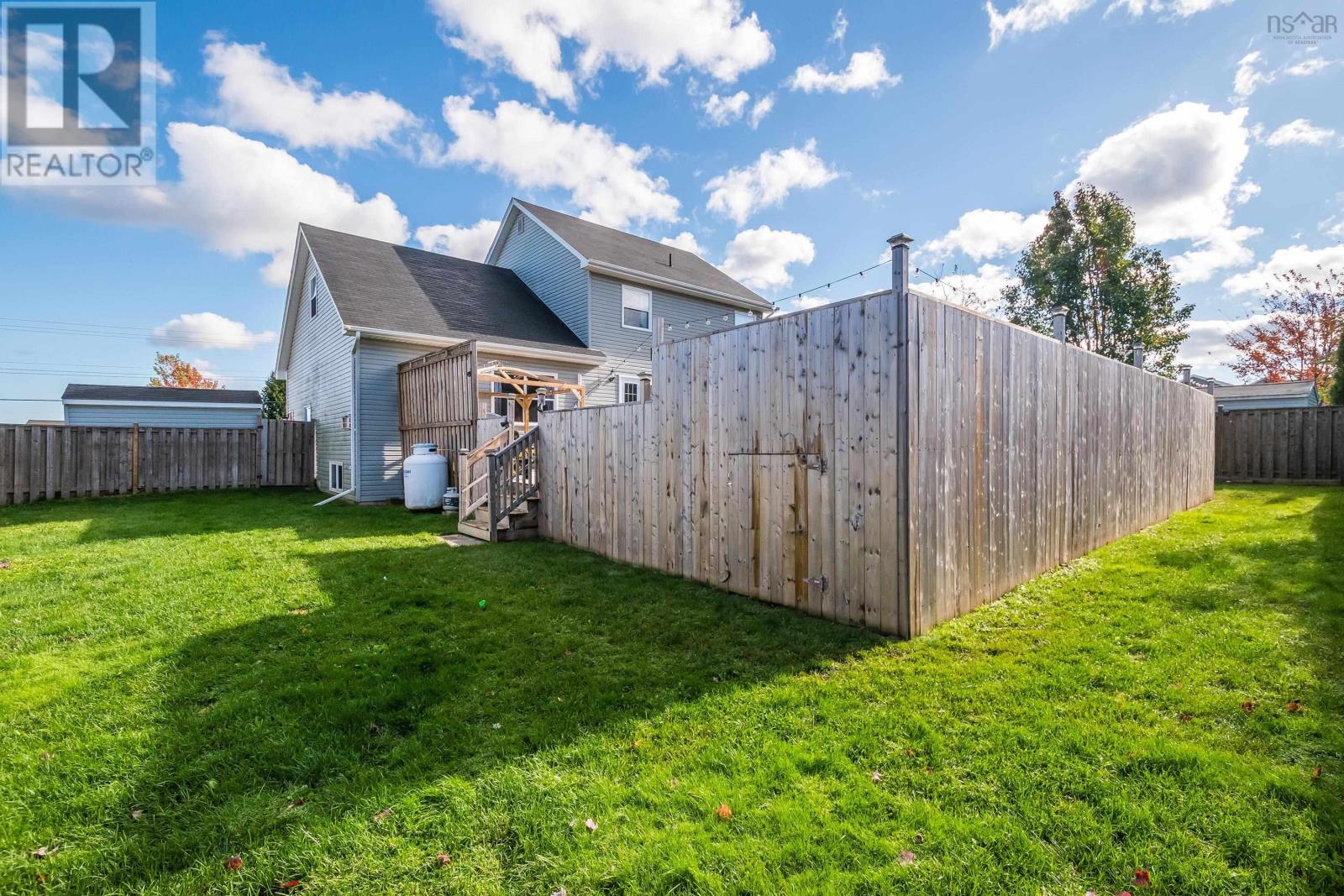 For sale 32 Talon Drive, North Kentville, Nova Scotia B4N0A9