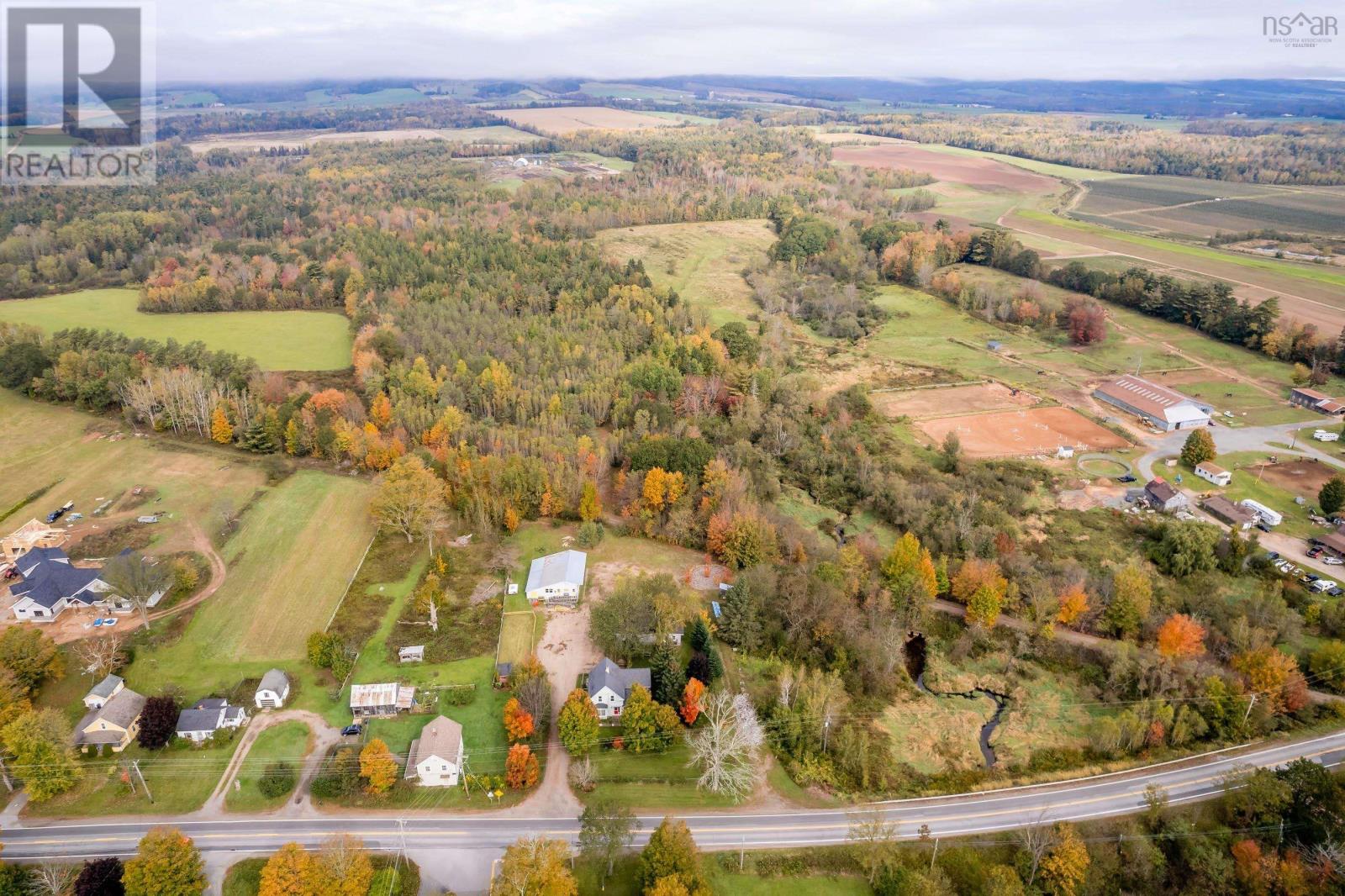 For sale 13995 Highway 1, Wilmot, Nova Scotia B0P1W0 202321920