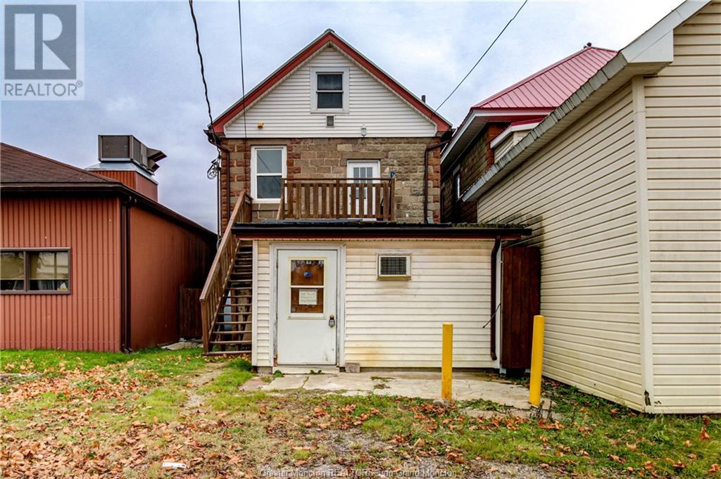 For sale 5153 Main ST, Petitcodiac, New Brunswick E4Z4L9 M156231