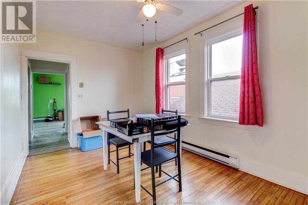 For sale 5153 Main ST, Petitcodiac, New Brunswick E4Z4L9 M156231