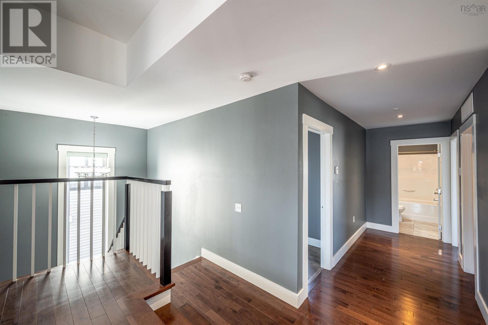 For sale 125 Amesbury Gate, Bedford, Nova Scotia B4B0S5 202323464 REALTOR.ca