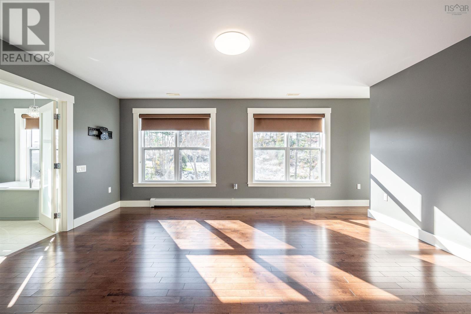 For sale 125 Amesbury Gate, Bedford, Nova Scotia B4B0S5 202323464 REALTOR.ca