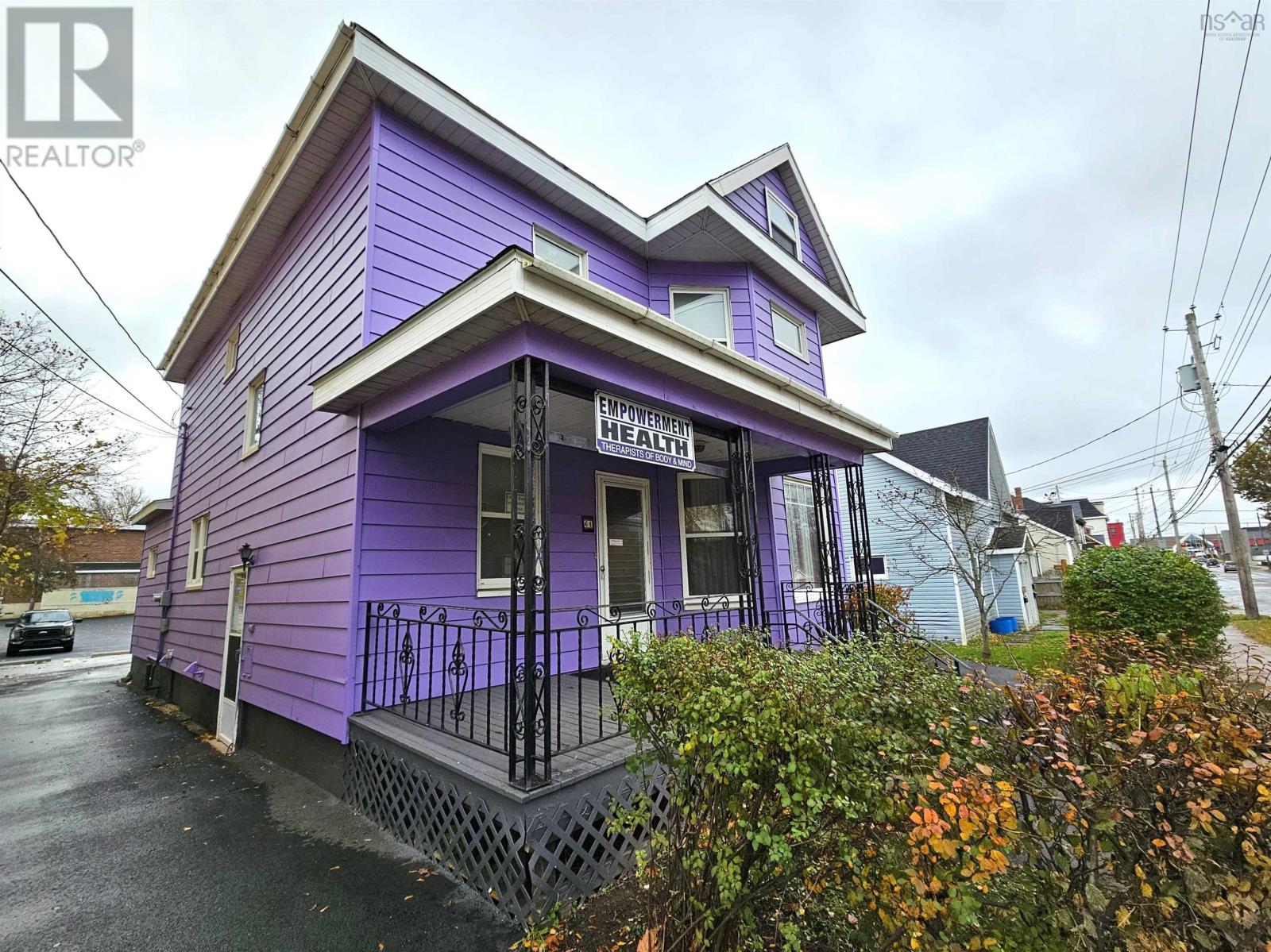 For sale 64 Queen Street, Truro, Nova Scotia B2N2B1 202324084