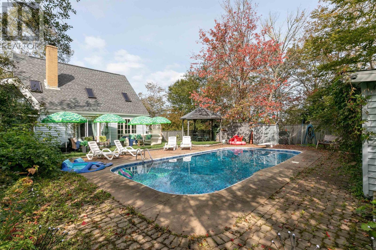 For sale 406 Lakeview Avenue, Middle Sackville, Nova Scotia B4E3B6