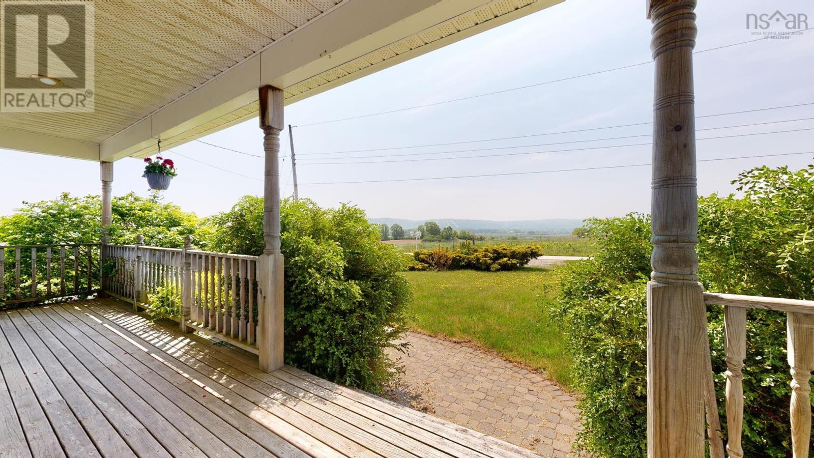 For sale 1096/1112 Falmouth Dyke Road, Upper Falmouth, Nova Scotia B0P1L0 202311822 REALTOR.ca