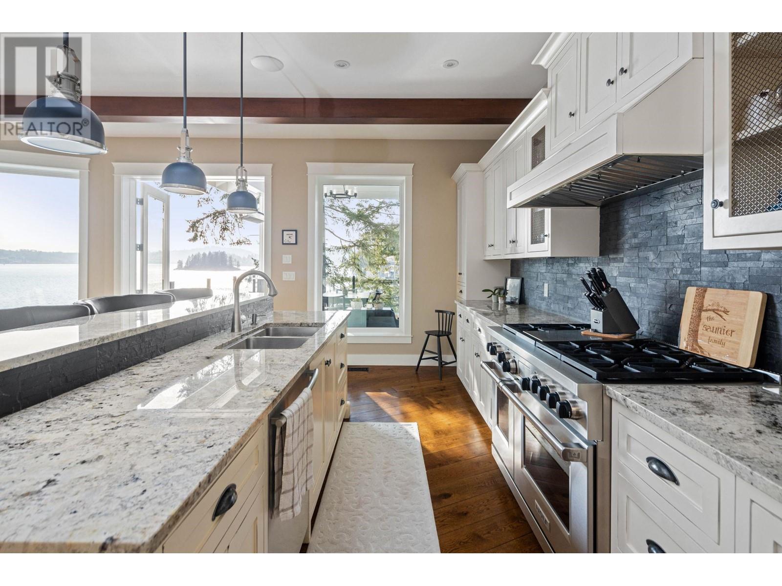 For sale 4825 BELCARRA BAY ROAD, Belcarra, British Columbia V3H4N4