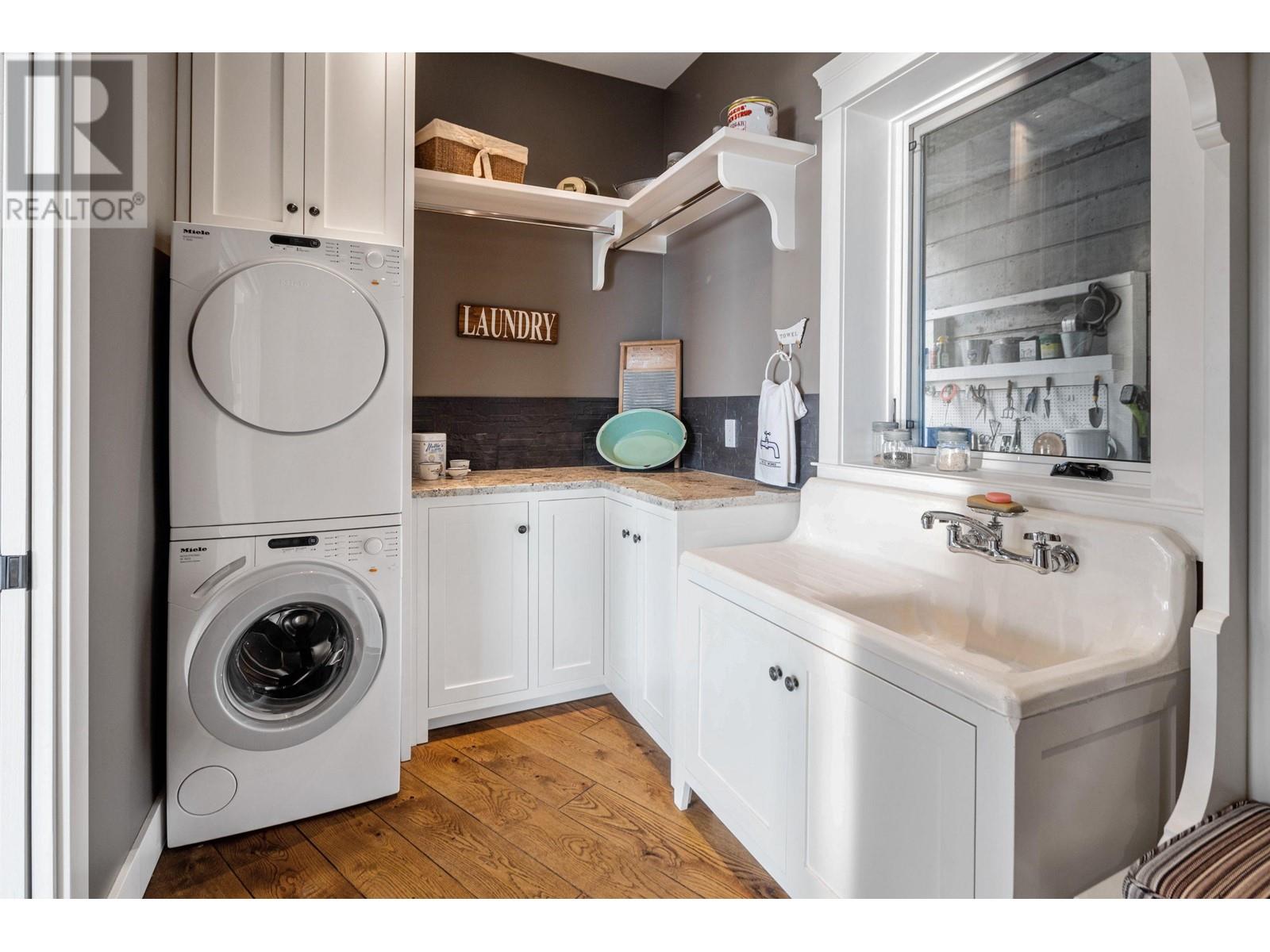 For sale 4825 BELCARRA BAY ROAD, Belcarra, British Columbia V3H4N4