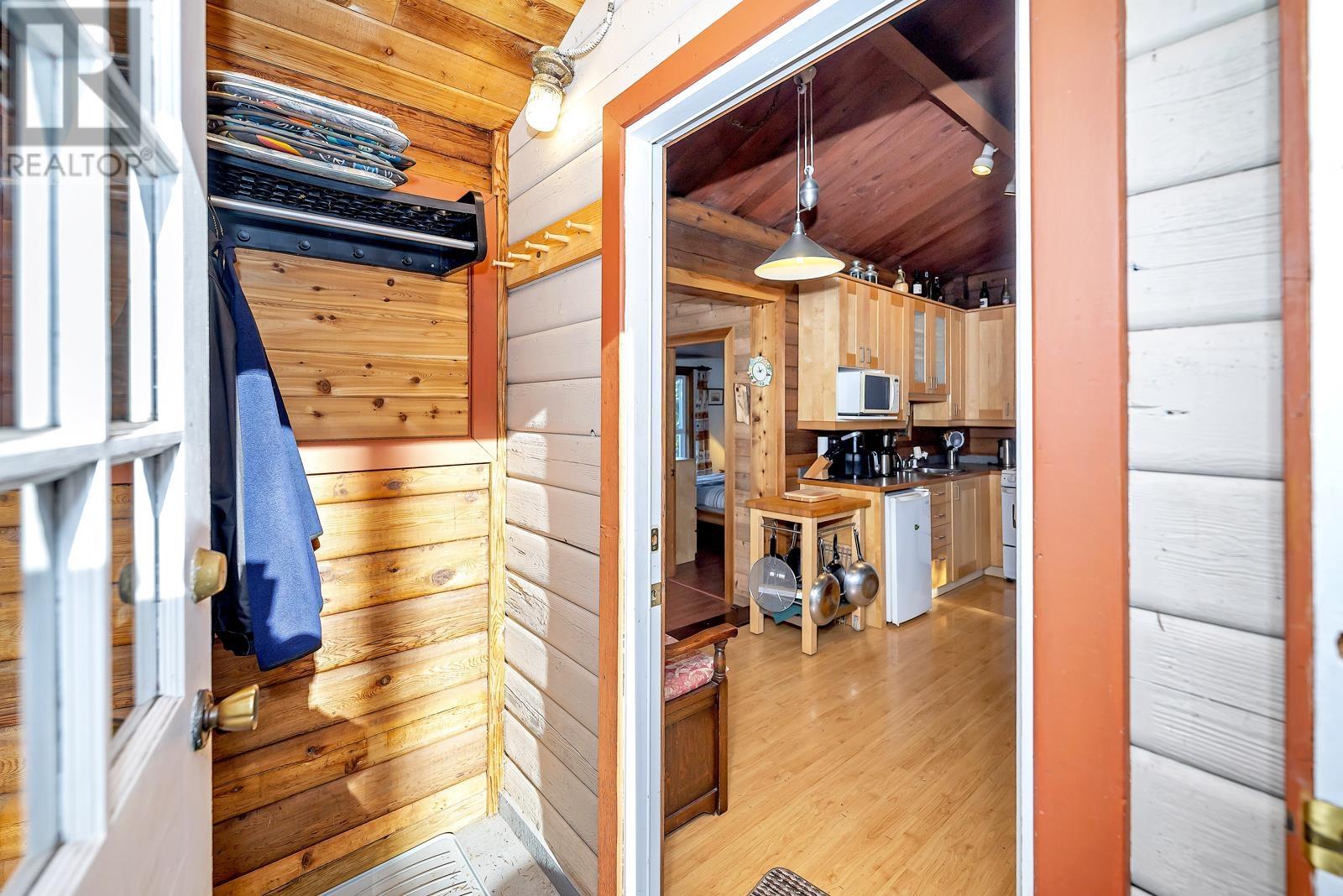 For sale 177 MARINERS WAY, Mayne Island, British Columbia V0N2J2