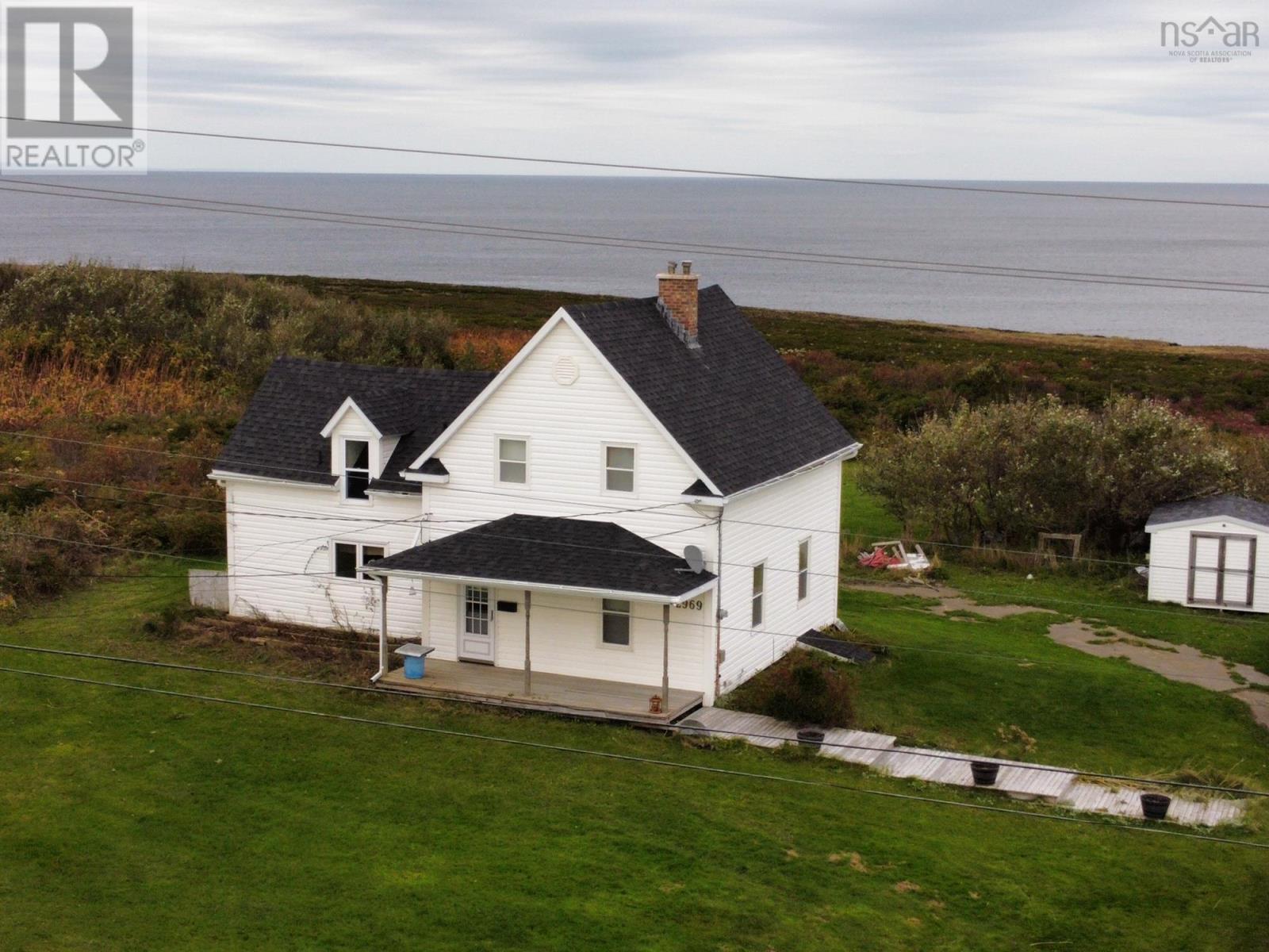 For sale 2969 Hinchey Avenue, New Waterford, Nova Scotia B1H2M3