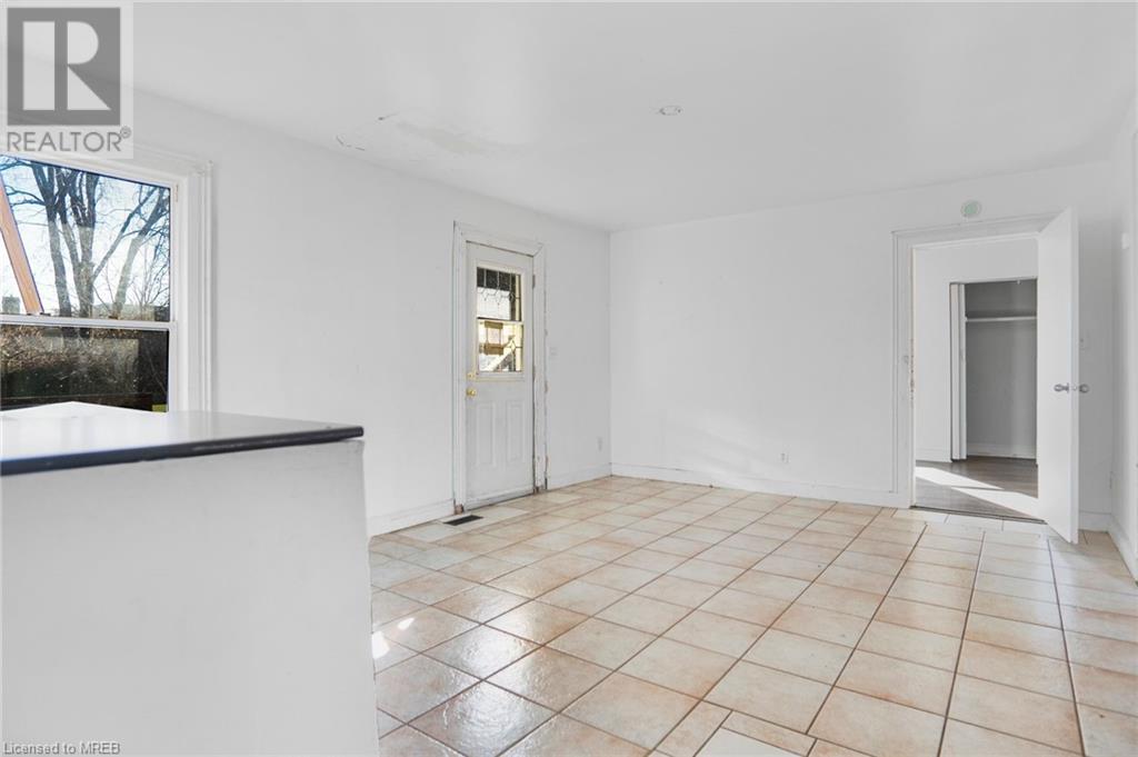 For sale 11 BROADWAY Avenue, Brockville, Ontario K6V1T9 40516313