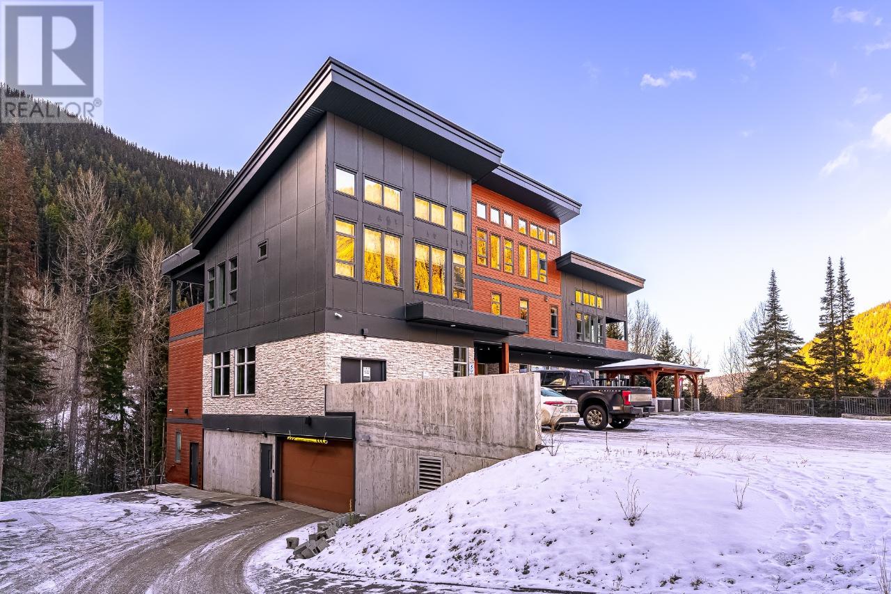 For sale 1331130 SUN PEAKS RD, Sun Peaks, British Columbia 175873