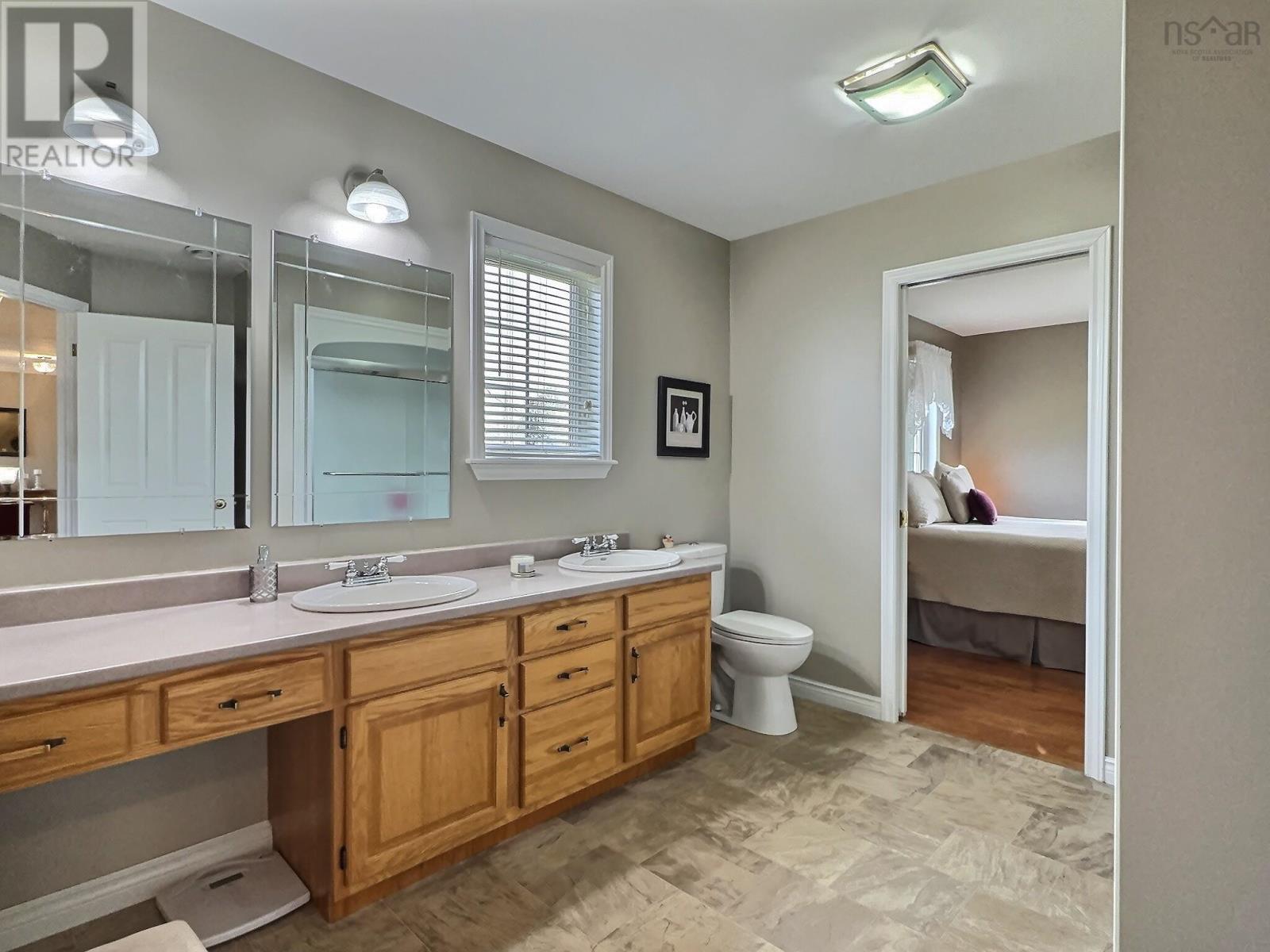 For sale 11 Brite Avenue, Bible Hill, Nova Scotia B2N5R9 202321001