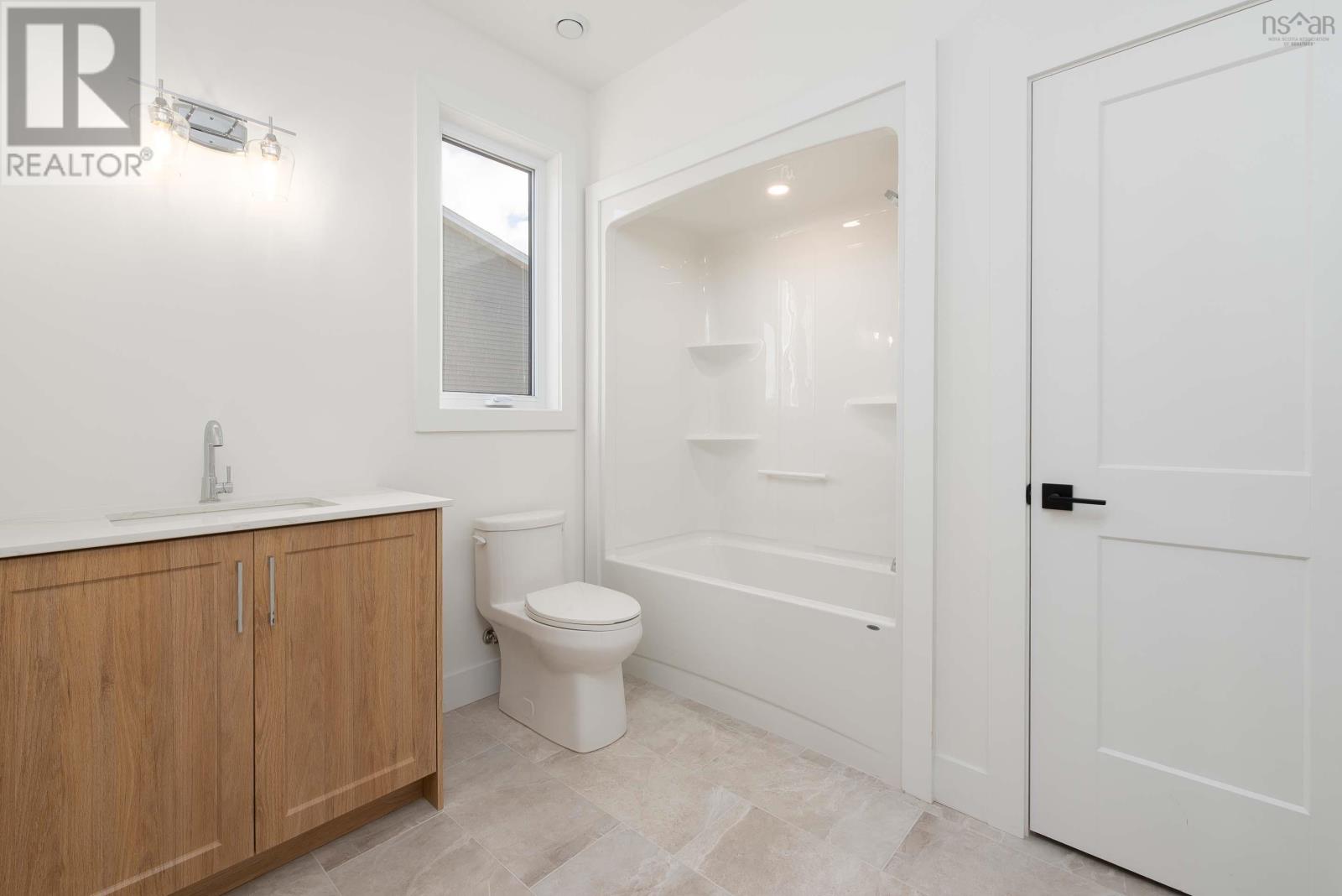 For sale 51A 365 Oak Island Road, Avonport, Nova Scotia B0P1P0