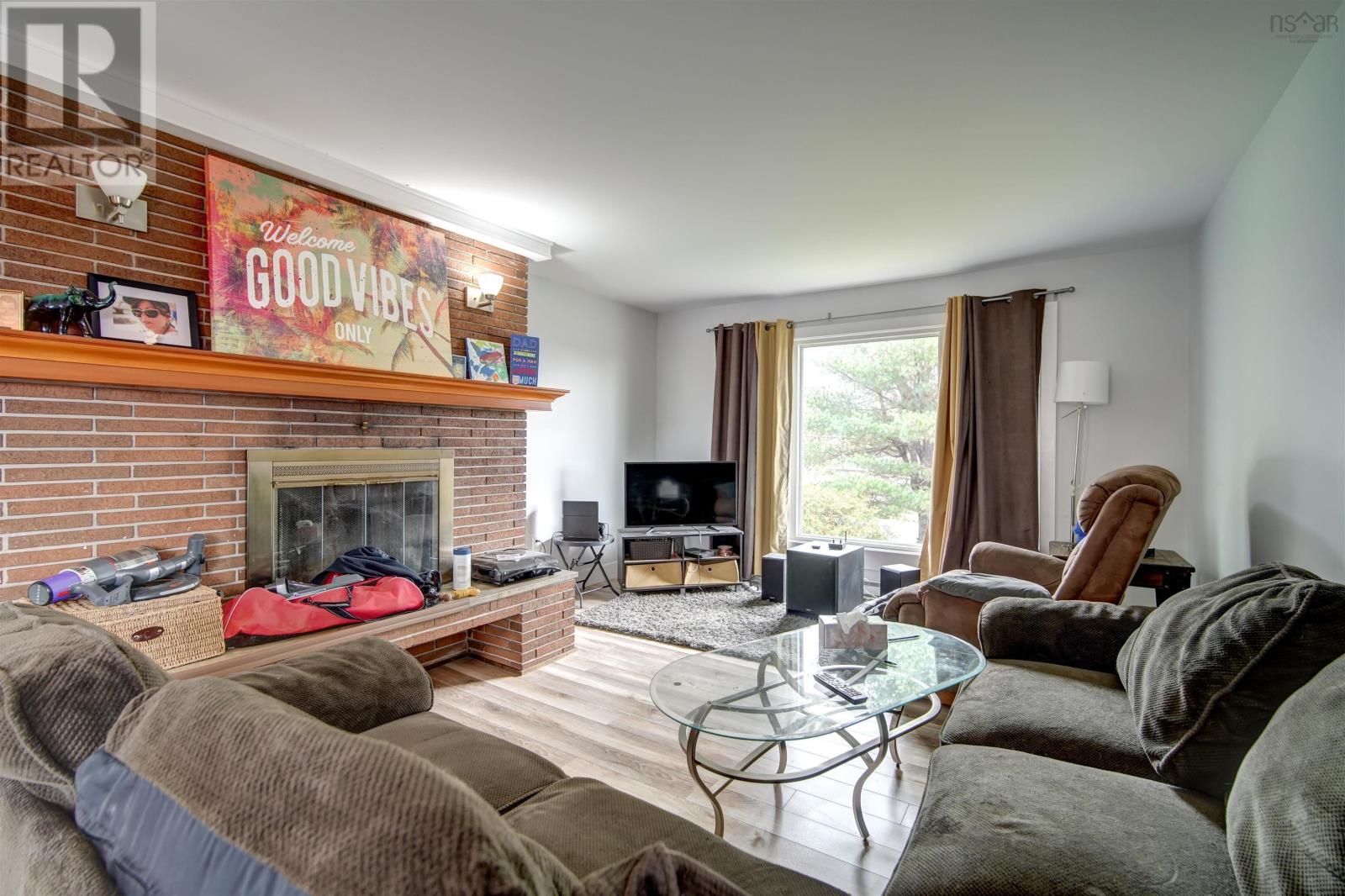 For sale 358 Beaver Bank Road, Beaver Bank Road, Nova Scotia B4E1K3