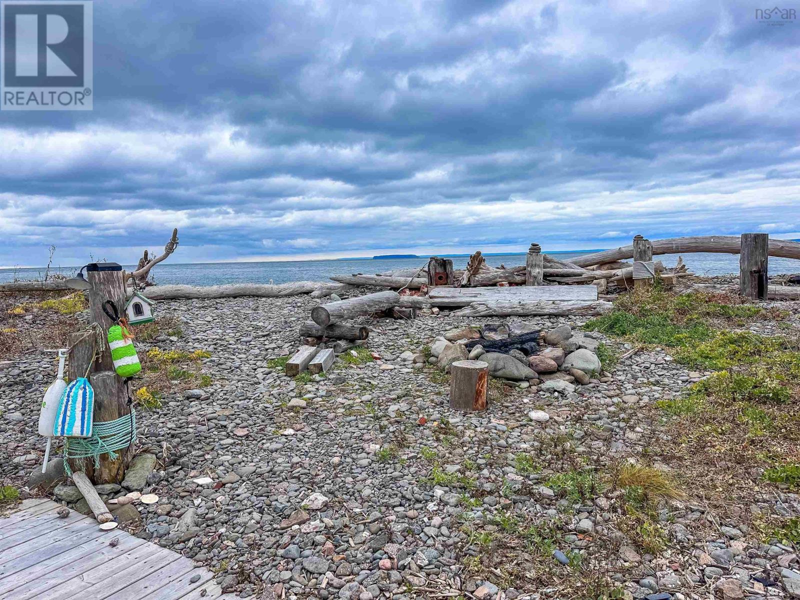 For sale 6 Cottage Lane, Harbourville, Nova Scotia B0P1E0 202324351
