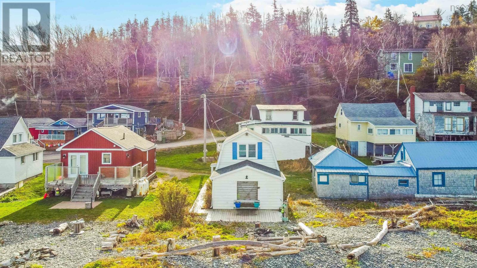 For sale 6 Cottage Lane, Harbourville, Nova Scotia B0P1E0 202324351