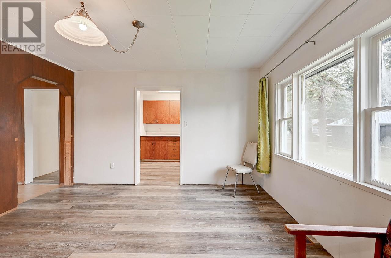 For sale 381 VAVENBY BRIDGE RD, Clearwater, British Columbia 175886