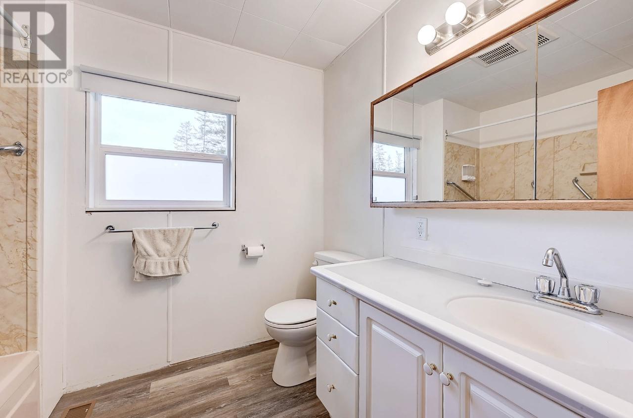 For sale 381 VAVENBY BRIDGE RD, Clearwater, British Columbia 175886