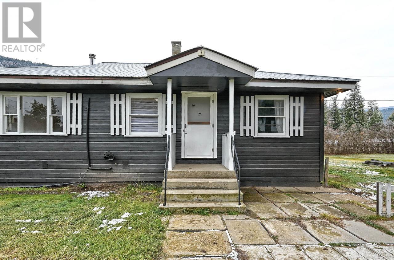 For sale 381 VAVENBY BRIDGE RD, Clearwater, British Columbia 175886