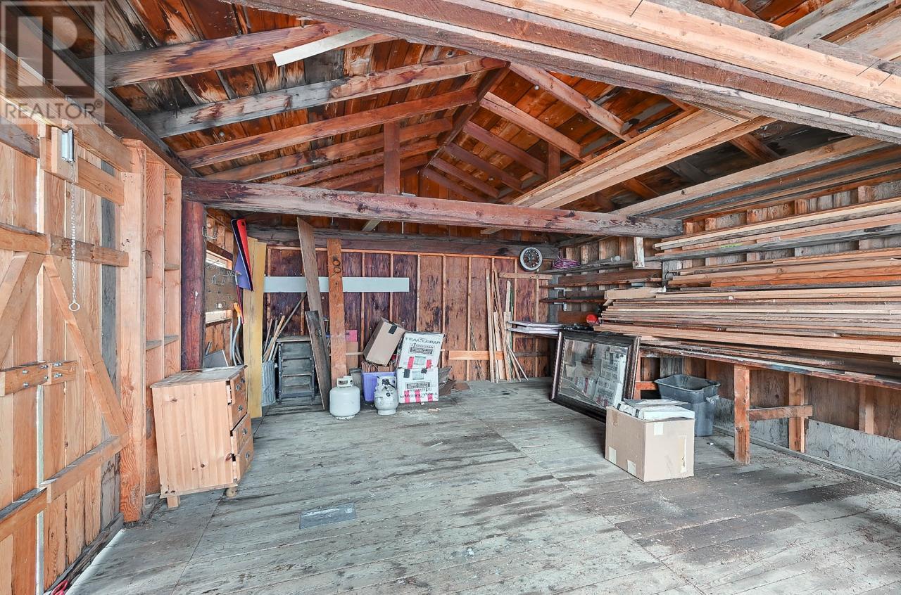 For sale 381 VAVENBY BRIDGE RD, Clearwater, British Columbia 175886